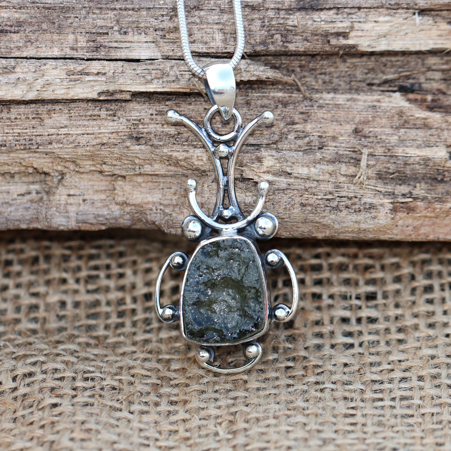 925 Sterling Silver Moldavite Gemstone Pendant Jewelry For Her