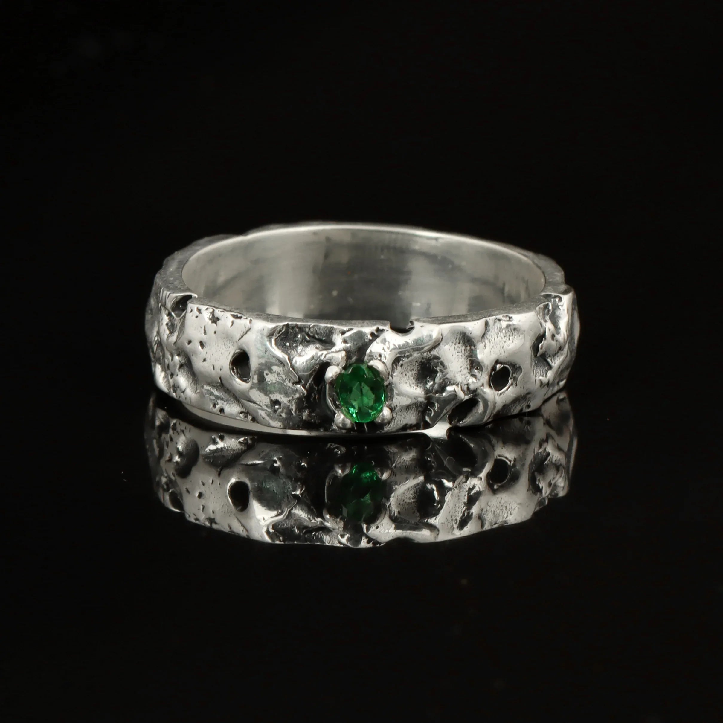 130_2 - Look Jewels