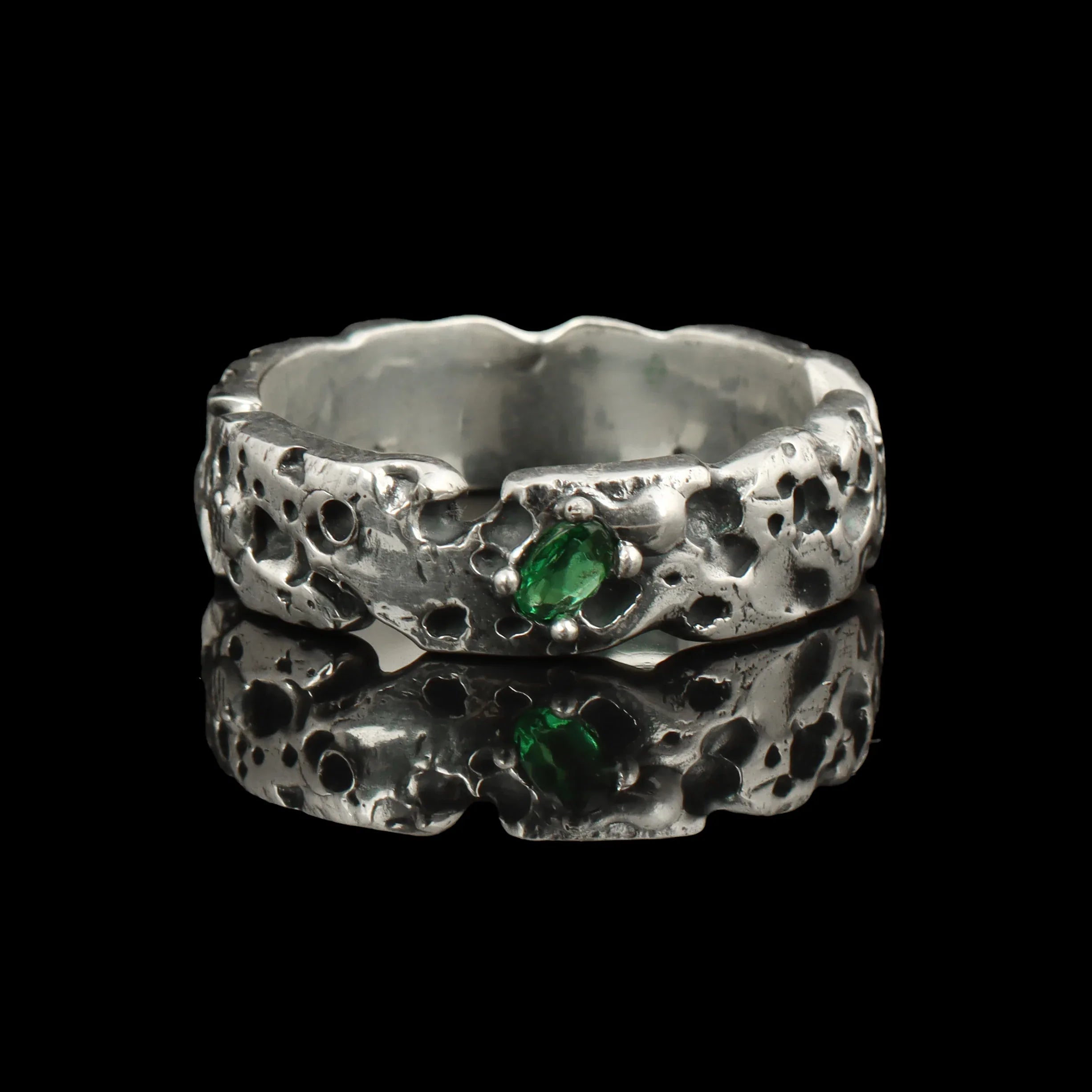 132_2 - Look Jewels