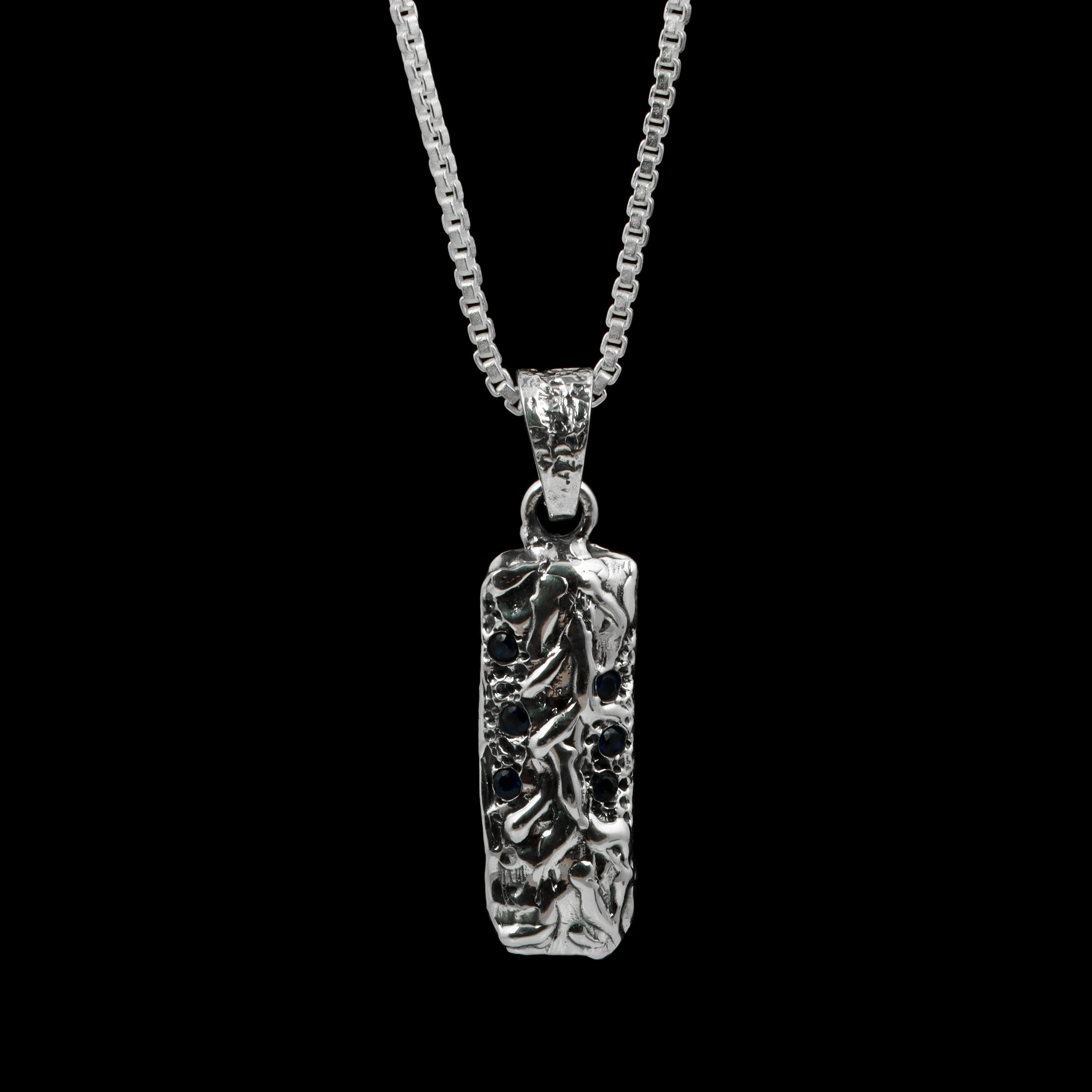 Blue Sapphire Sculpted Bar Pendant – 925 Sterling Silver