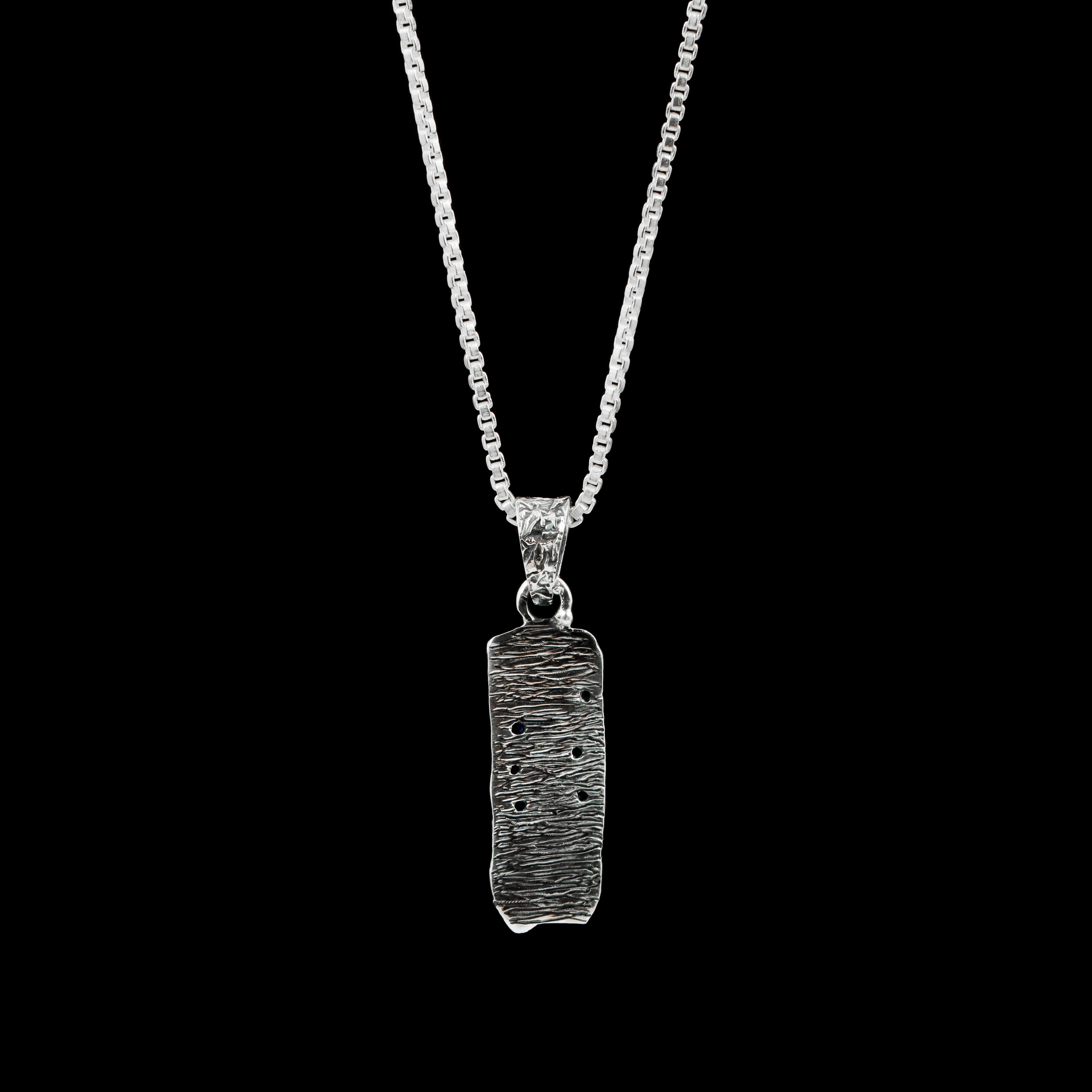 Blue Sapphire Sculpted Bar Pendant – 925 Sterling Silver