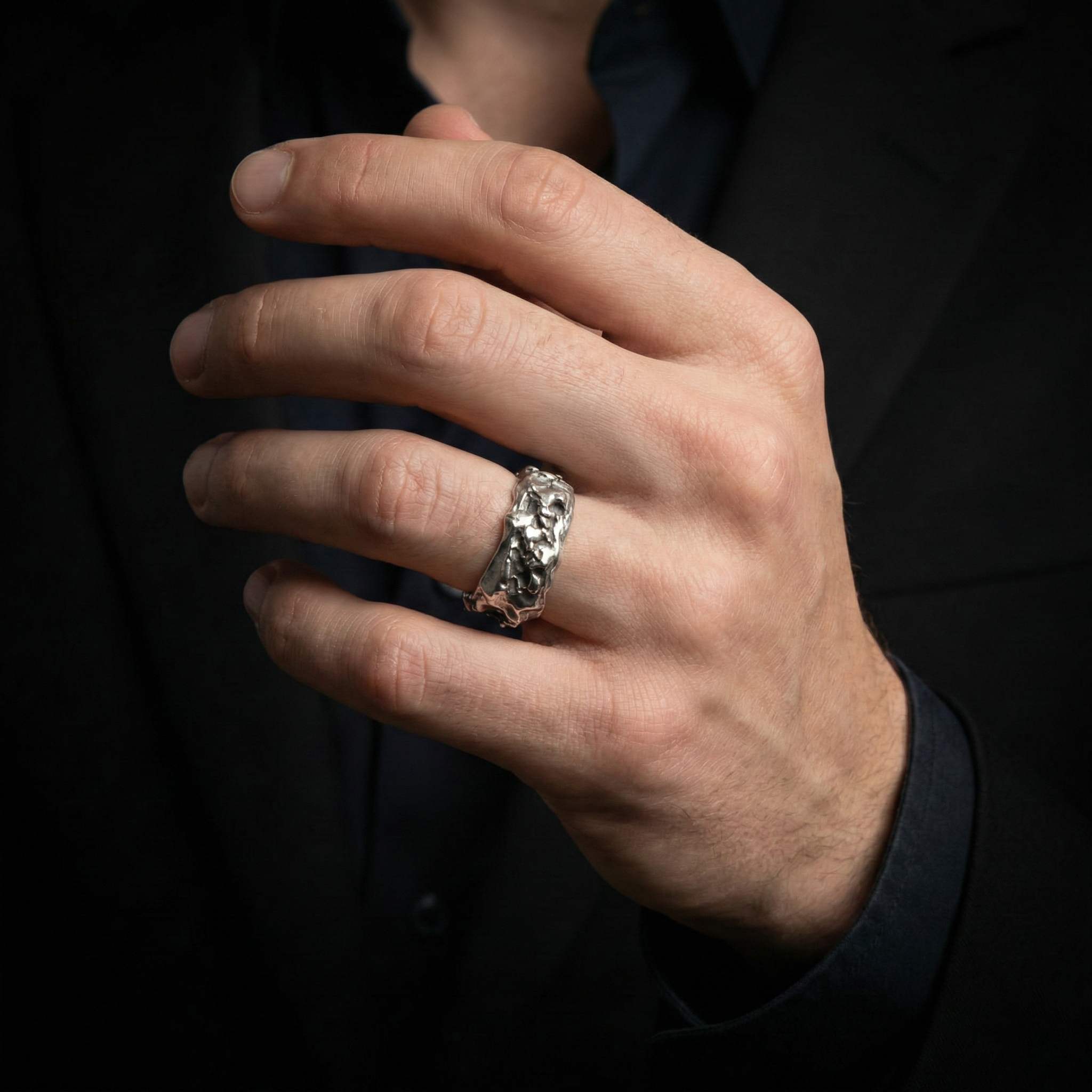 Raw Element Sculpted Band – 925 Sterling Silver