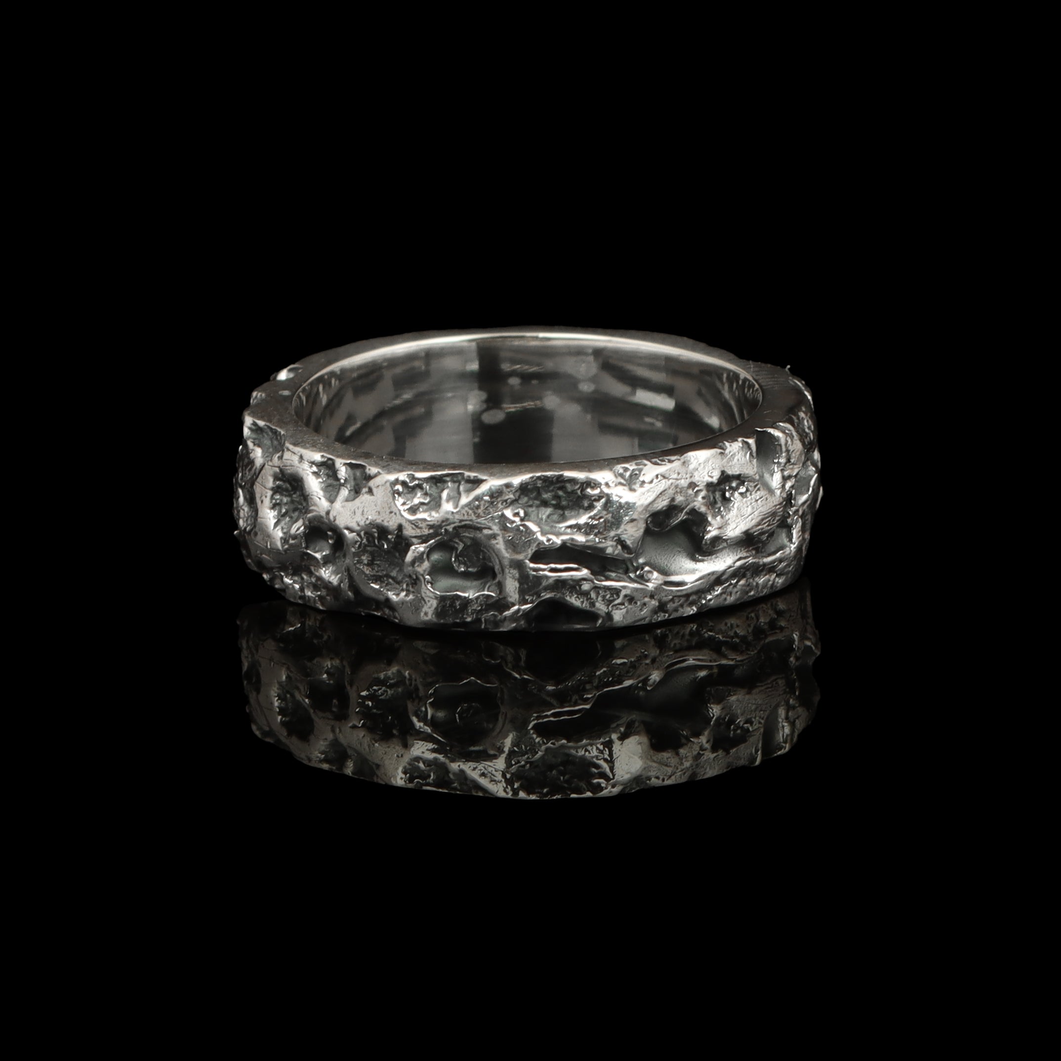 Aether Crater Forge Band Ring – 925 Sterling Silver Ring
