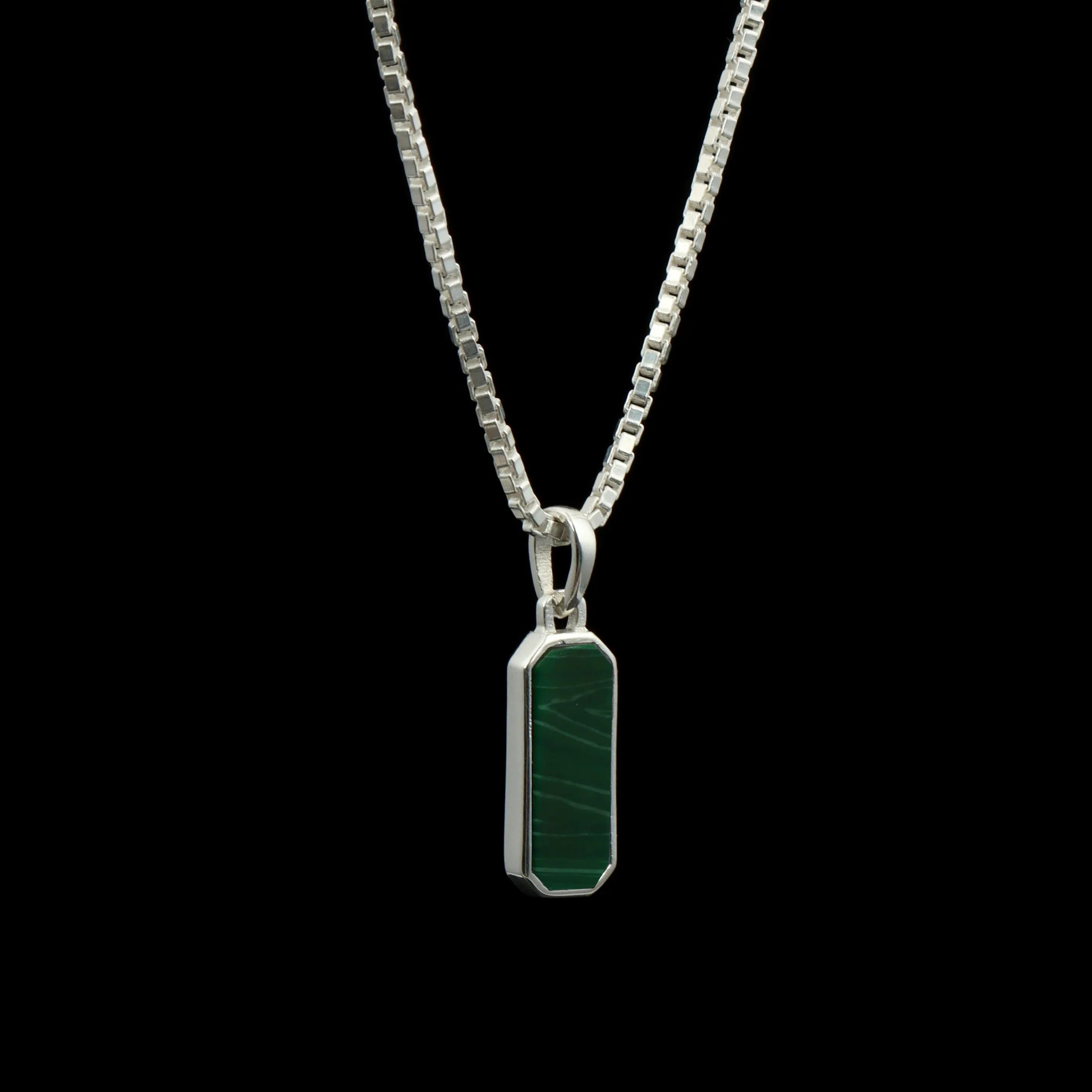 19_2_399710be-8a30-4cd2-857d-950cd9334052 - Look Jewels