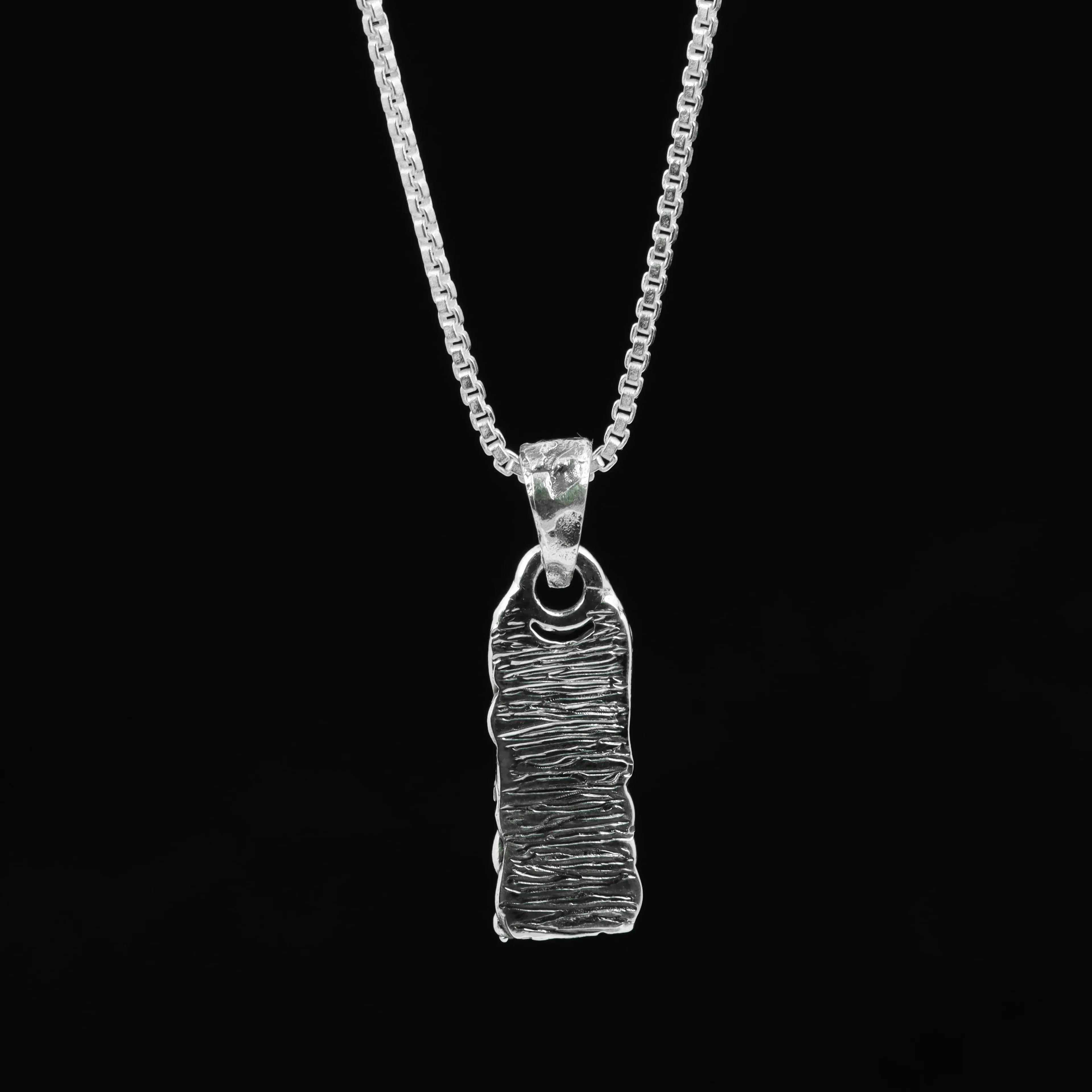 20_1 - Look Jewels