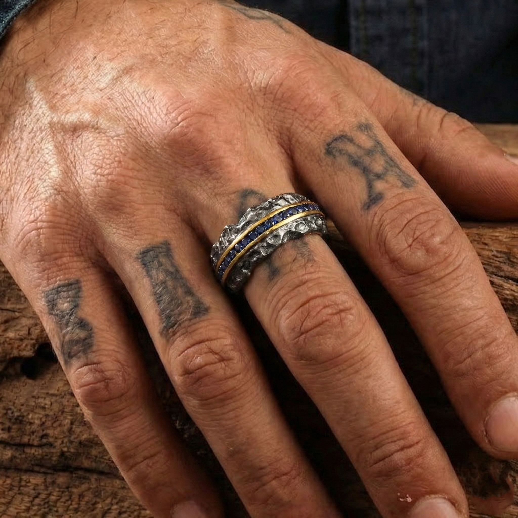 Celestial Ridge blue Sapphire Ring – Black Rhodium & 18K Gold 925 Sterling Silver