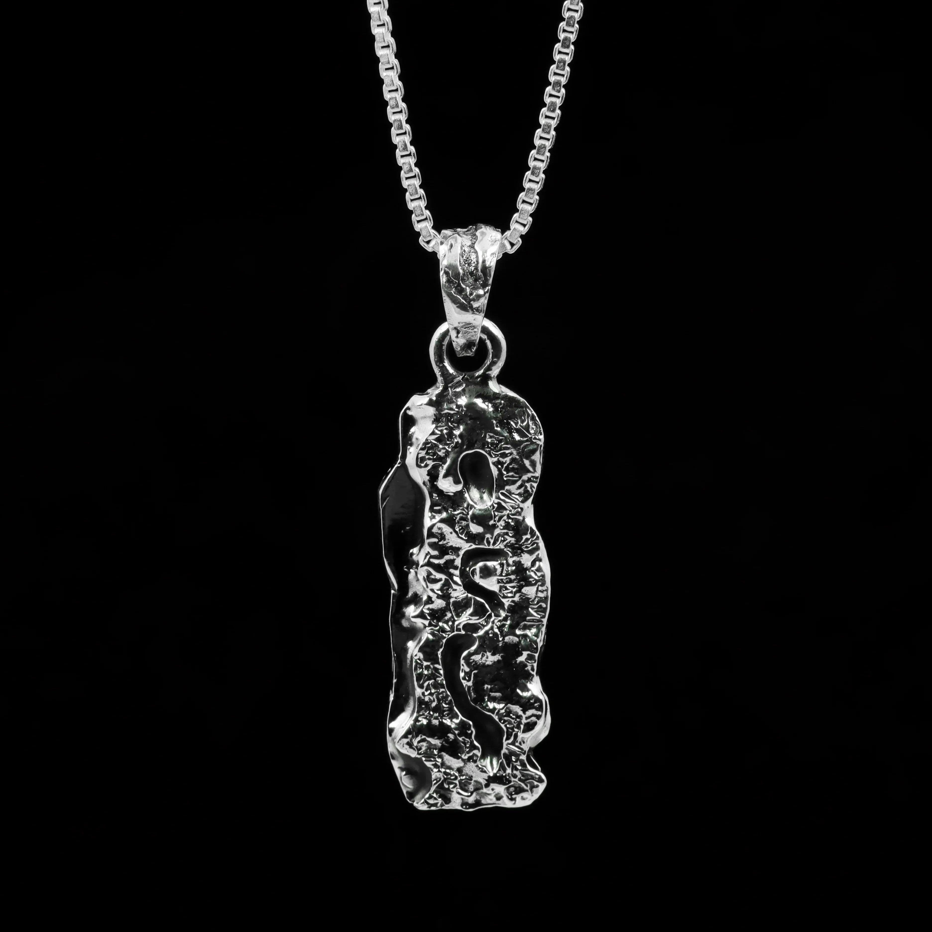 23_1 - Look Jewels
