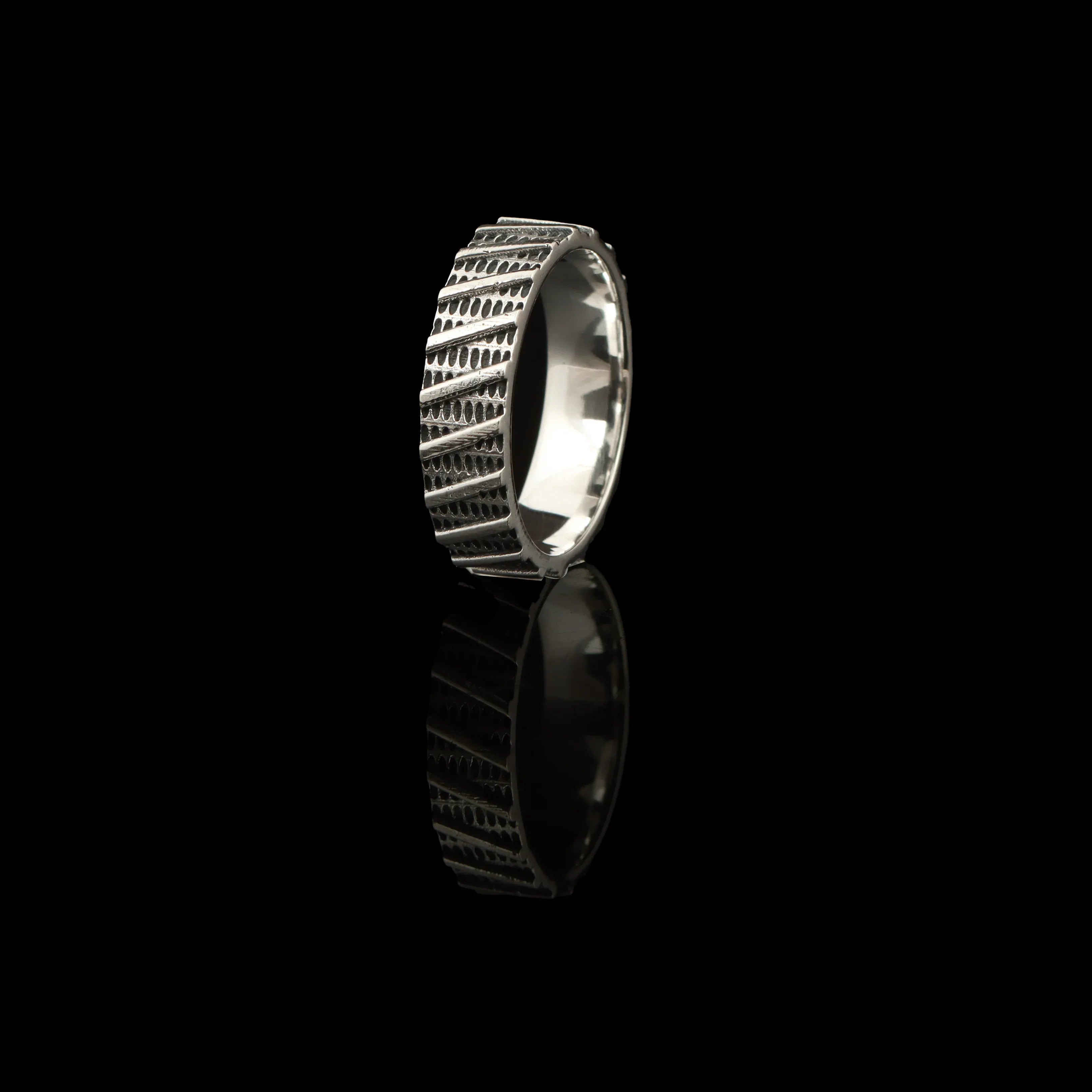 24_2_7bdf28b4-7c8c-4a57-8b34-3afdeecafac2 - Look Jewels