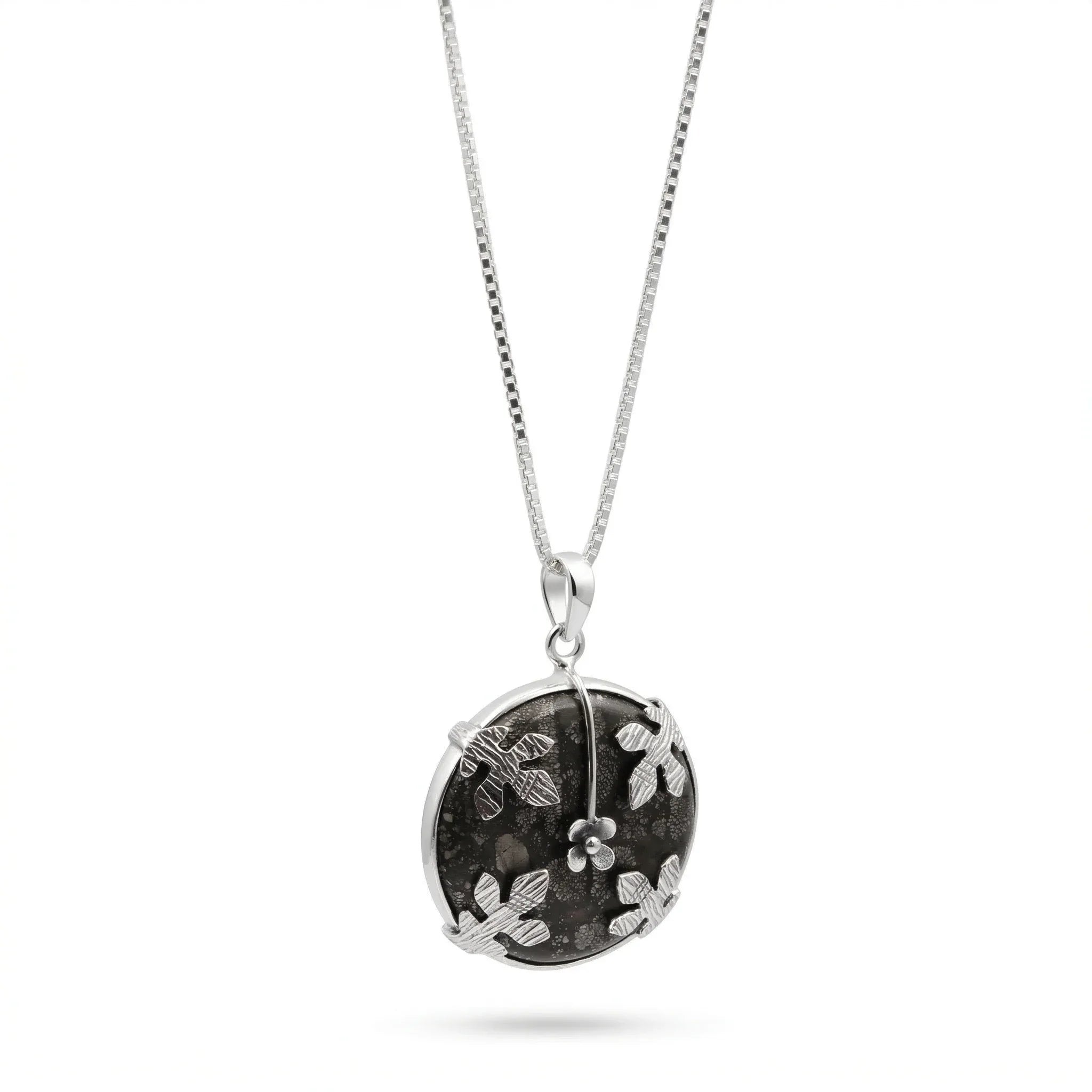 24_2_7f4d612b-0949-4ac9-8e66-b53078b6dfc4 - Look Jewels