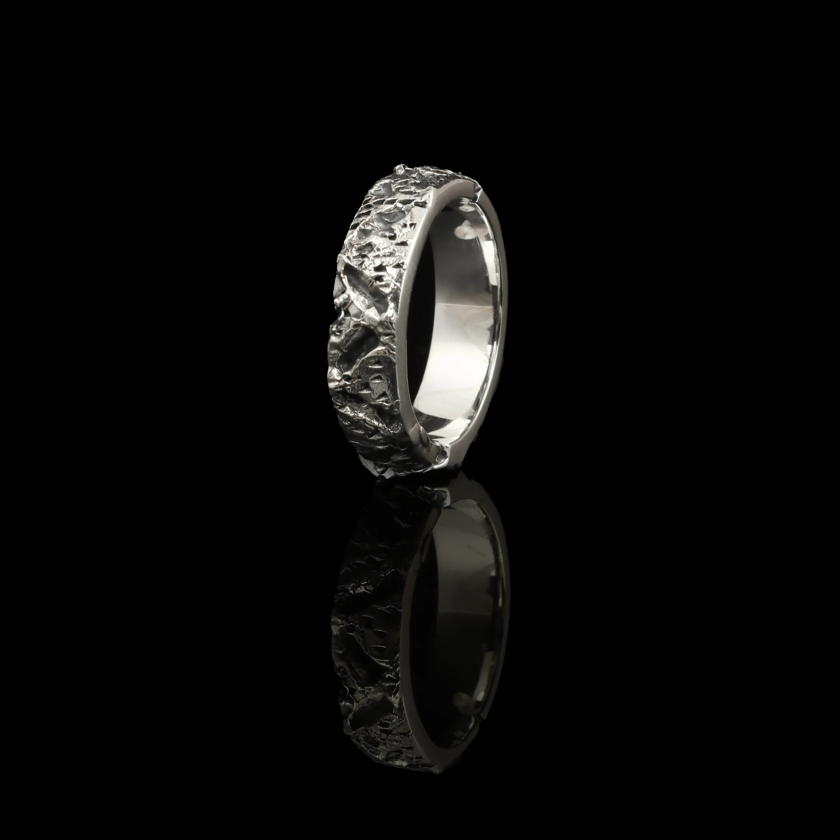25_1_9e7b9301-96e5-4166-870d-e6a2c68fbe0f - Look Jewels