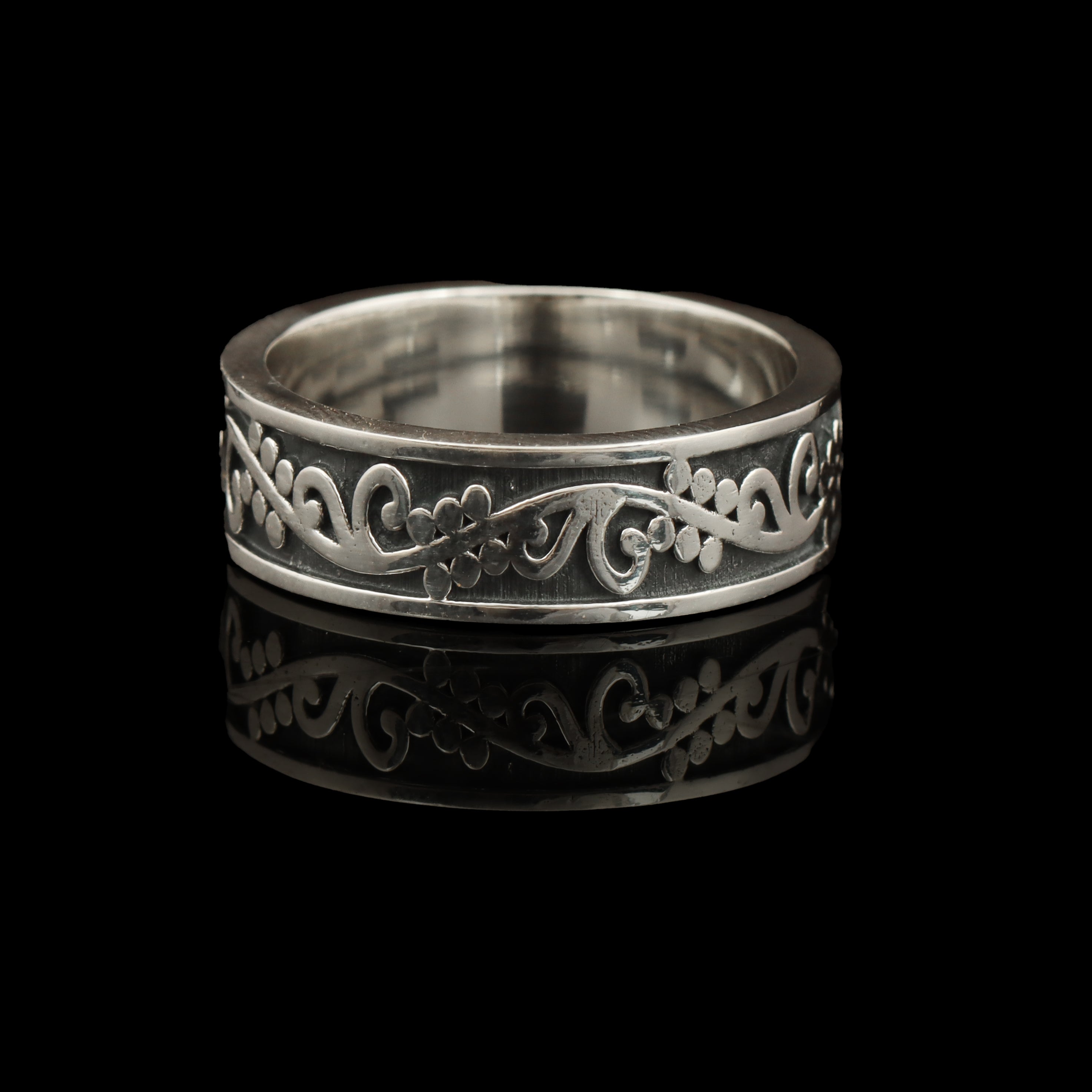 Antique Floral Vine Engraved Band – 925 Sterling Silver