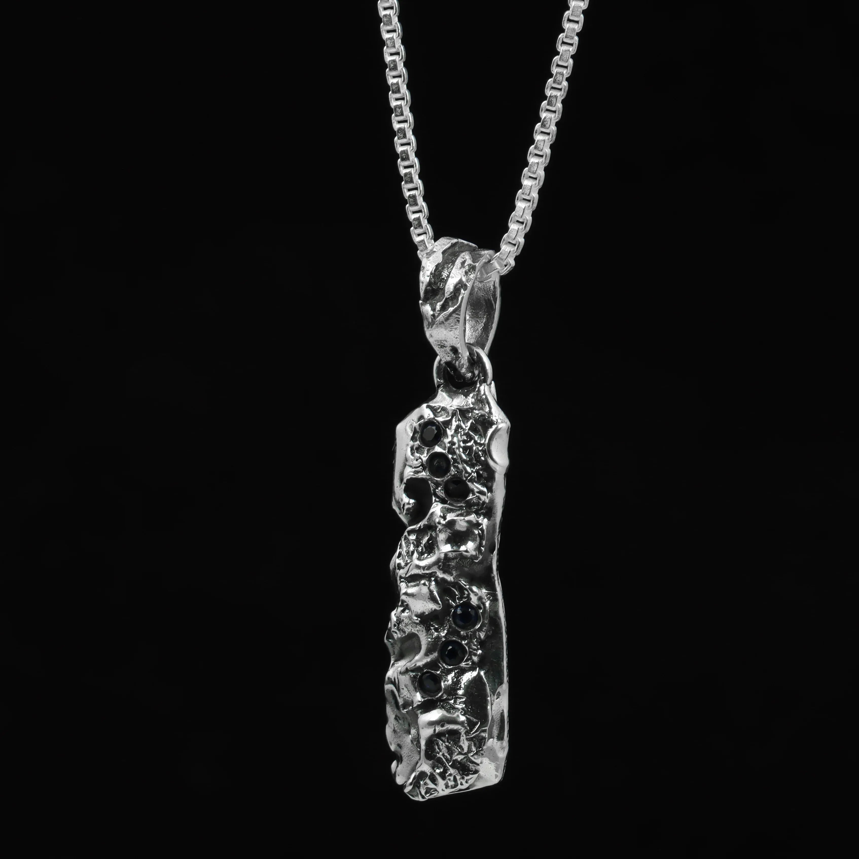 44_3 - Look Jewels