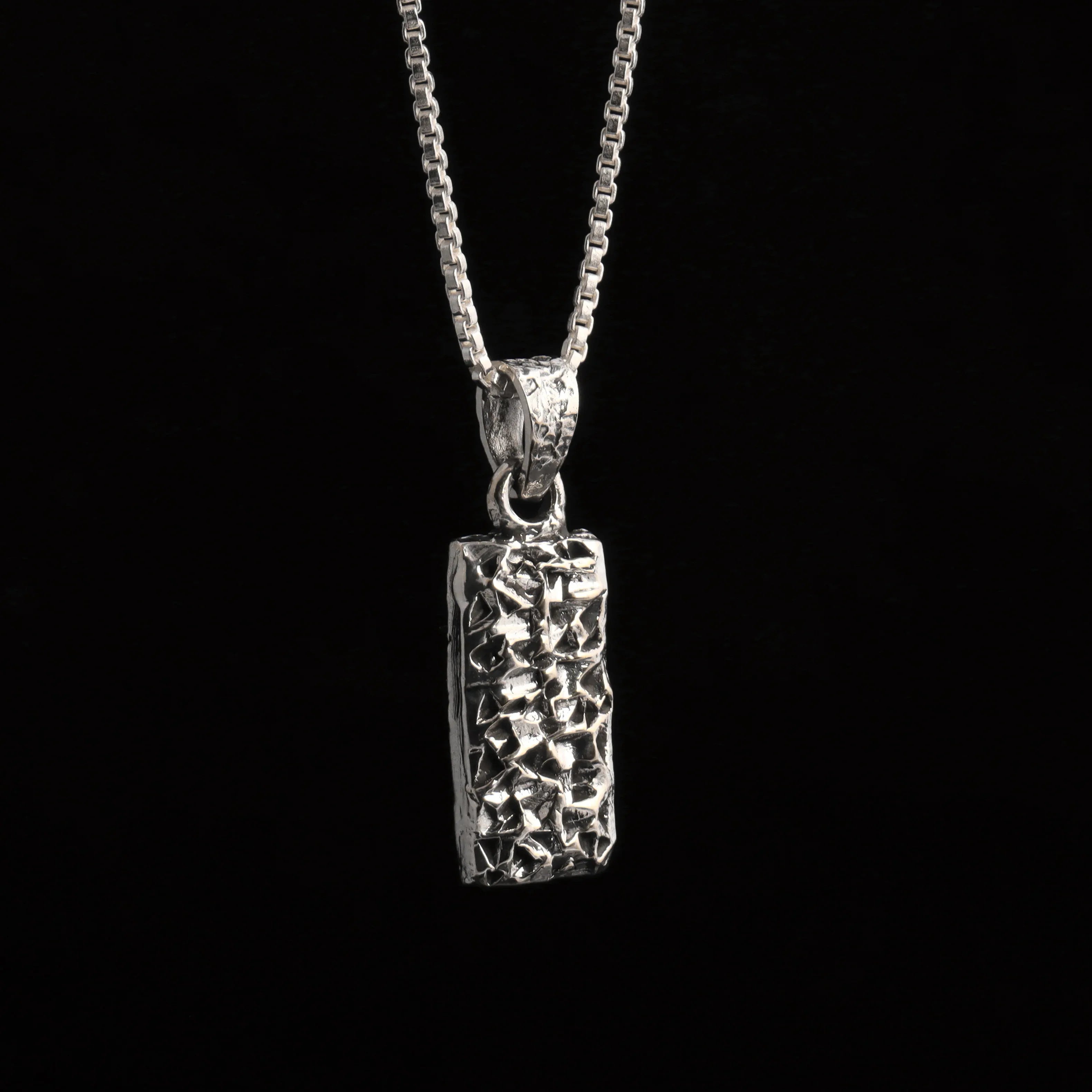 4_1_ce67cbb5-e995-485c-998c-6570f082655e - Look Jewels