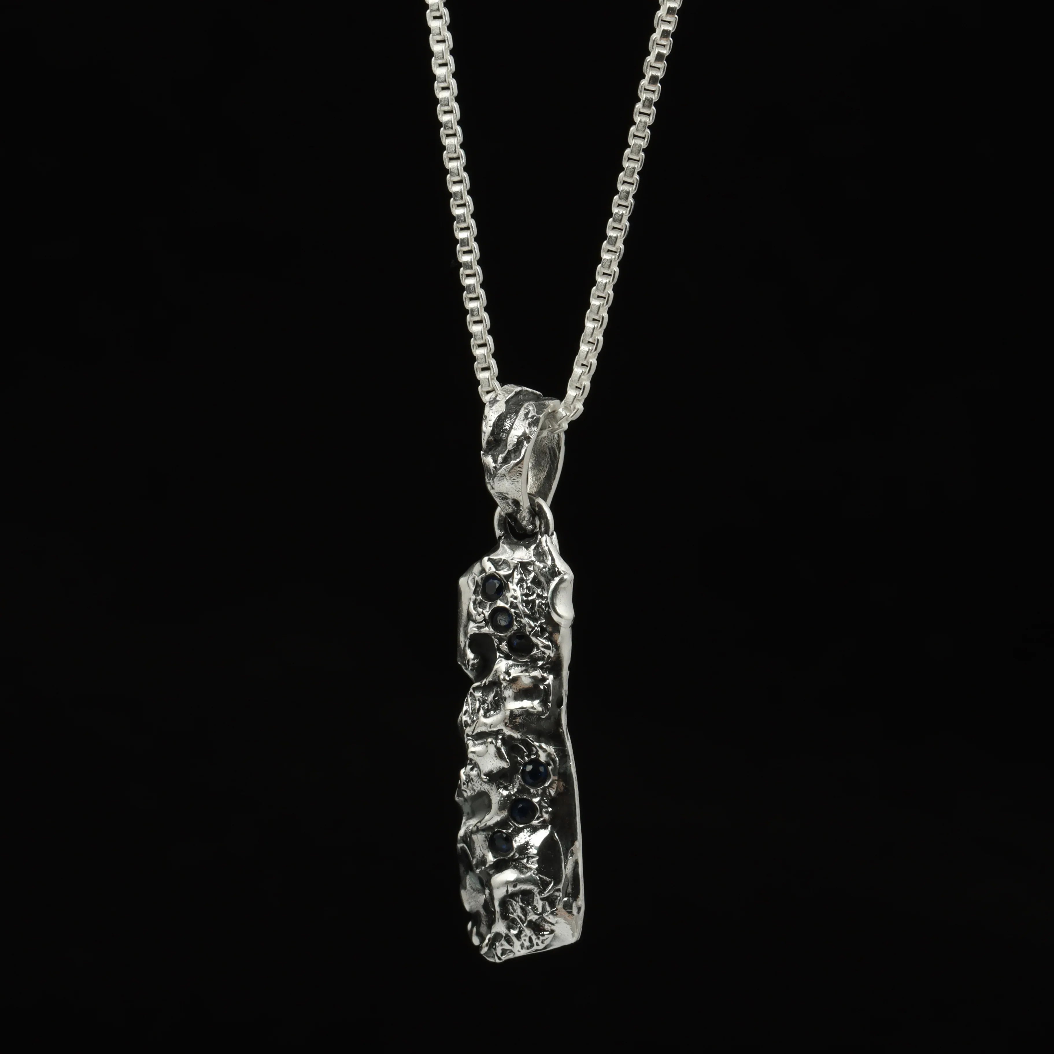 52_3 - Look Jewels