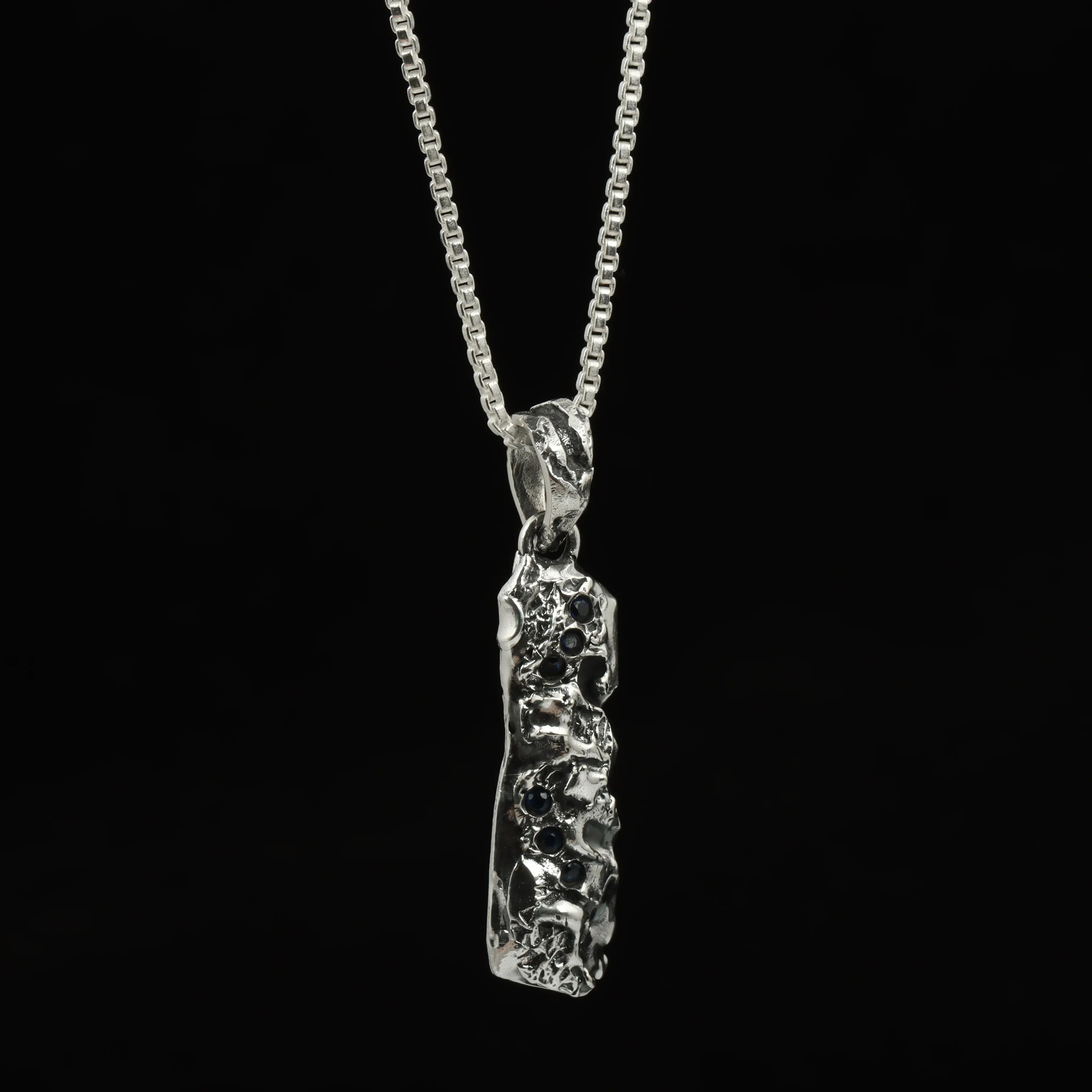 52_4 - Look Jewels