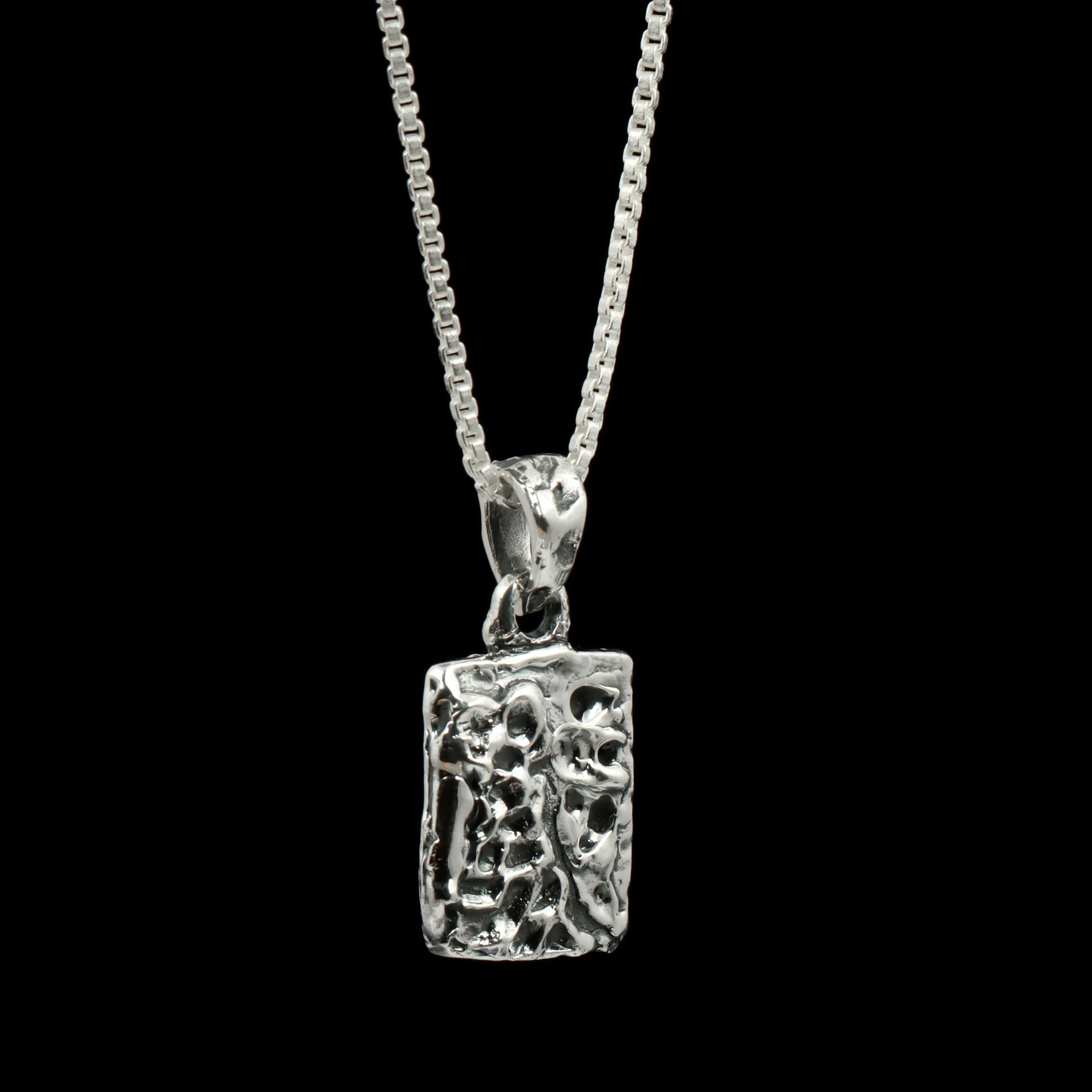 54_4 - Look Jewels