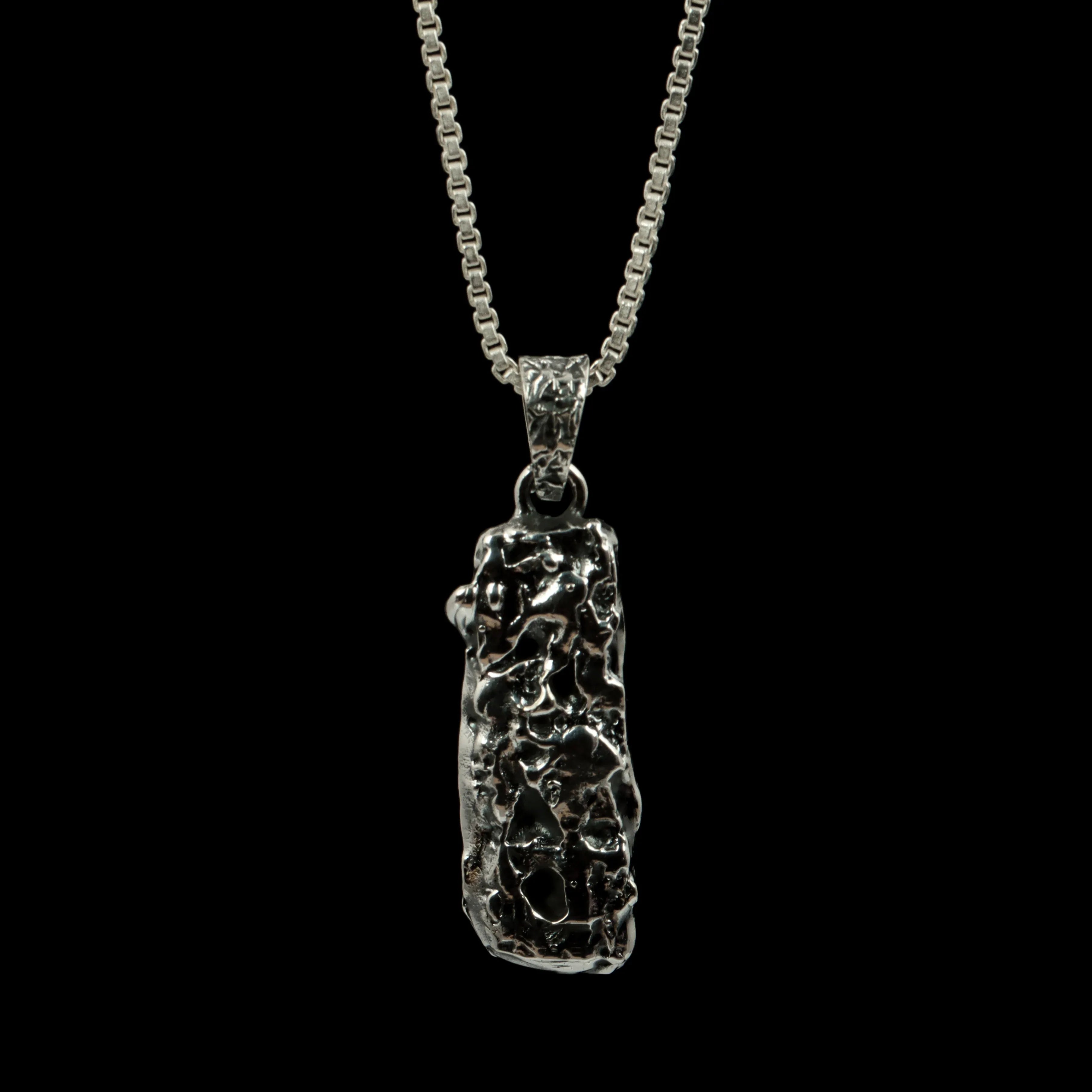 56_2 - Look Jewels