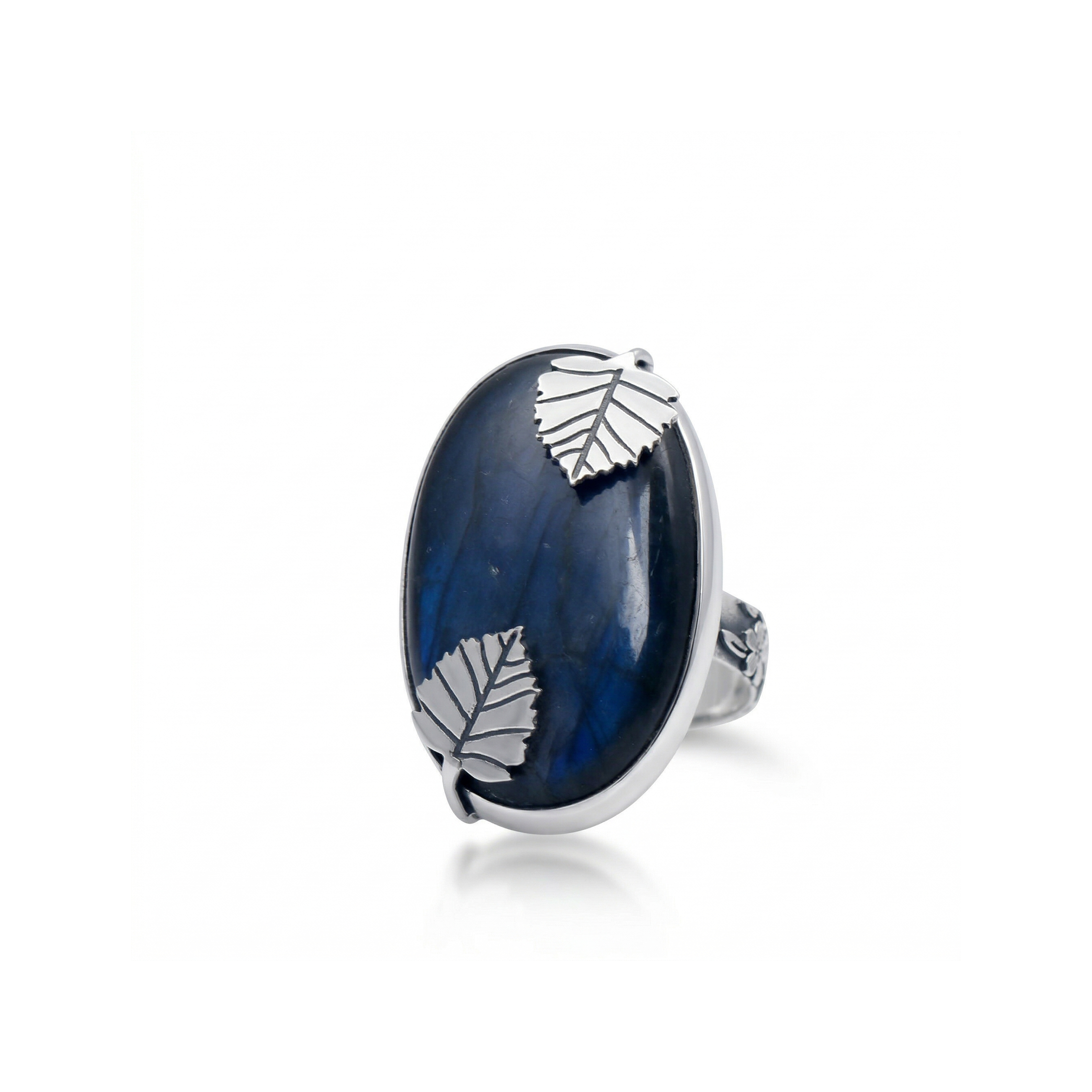 Midnight Leaf Labradorite Statement Ring – 925 Sterling Silver