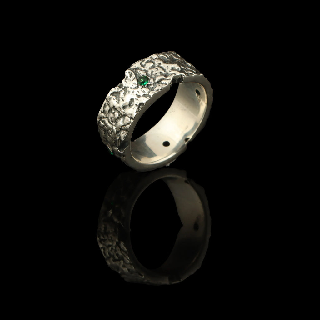 92_1 - Look Jewels