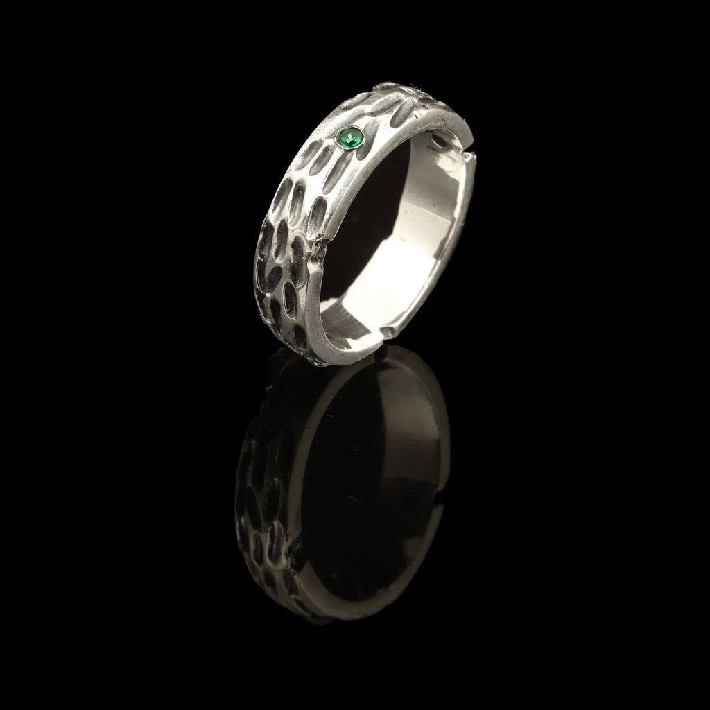 93_1 - Look Jewels