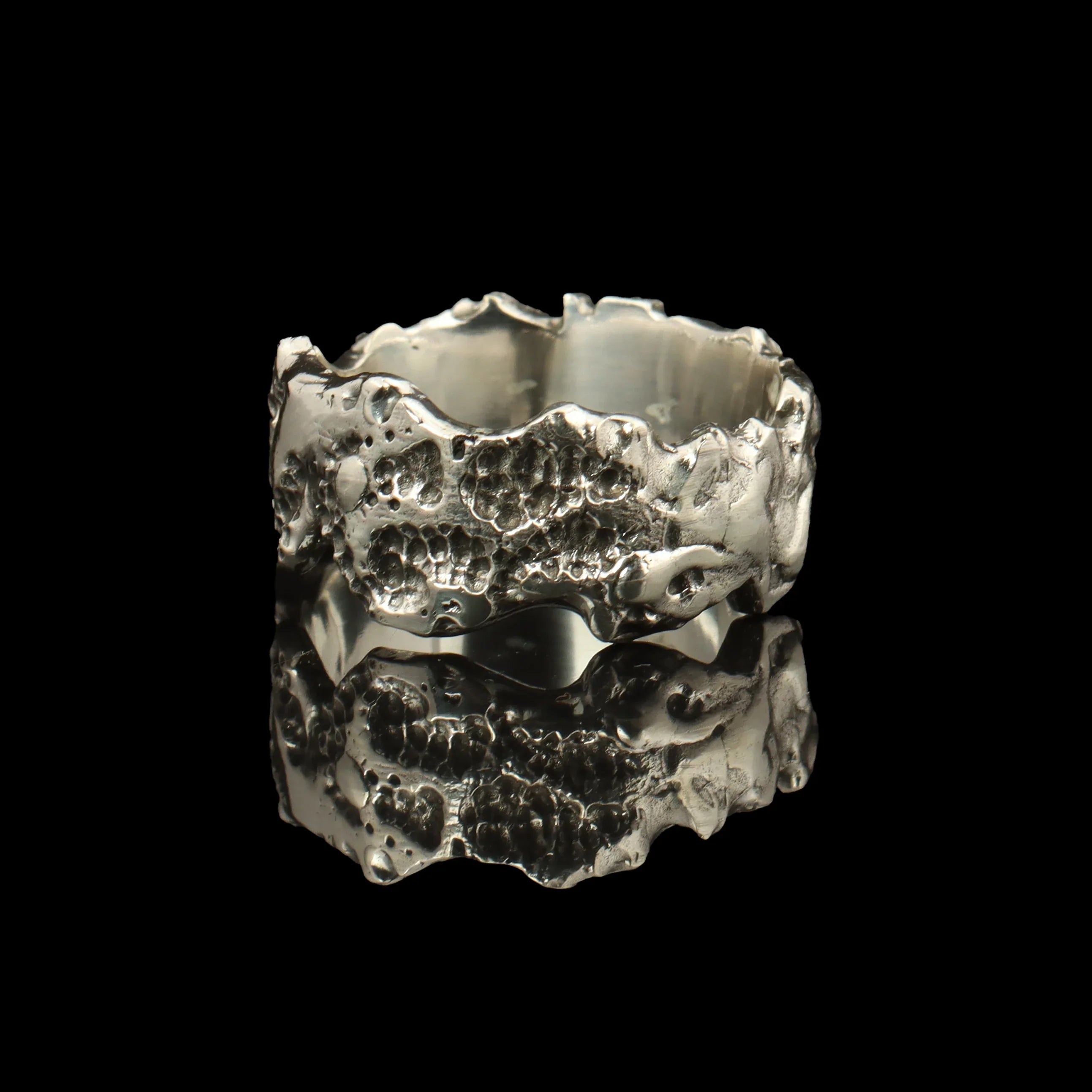 98_2 - Look Jewels