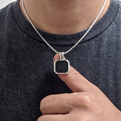 MEN'S PENDANTS