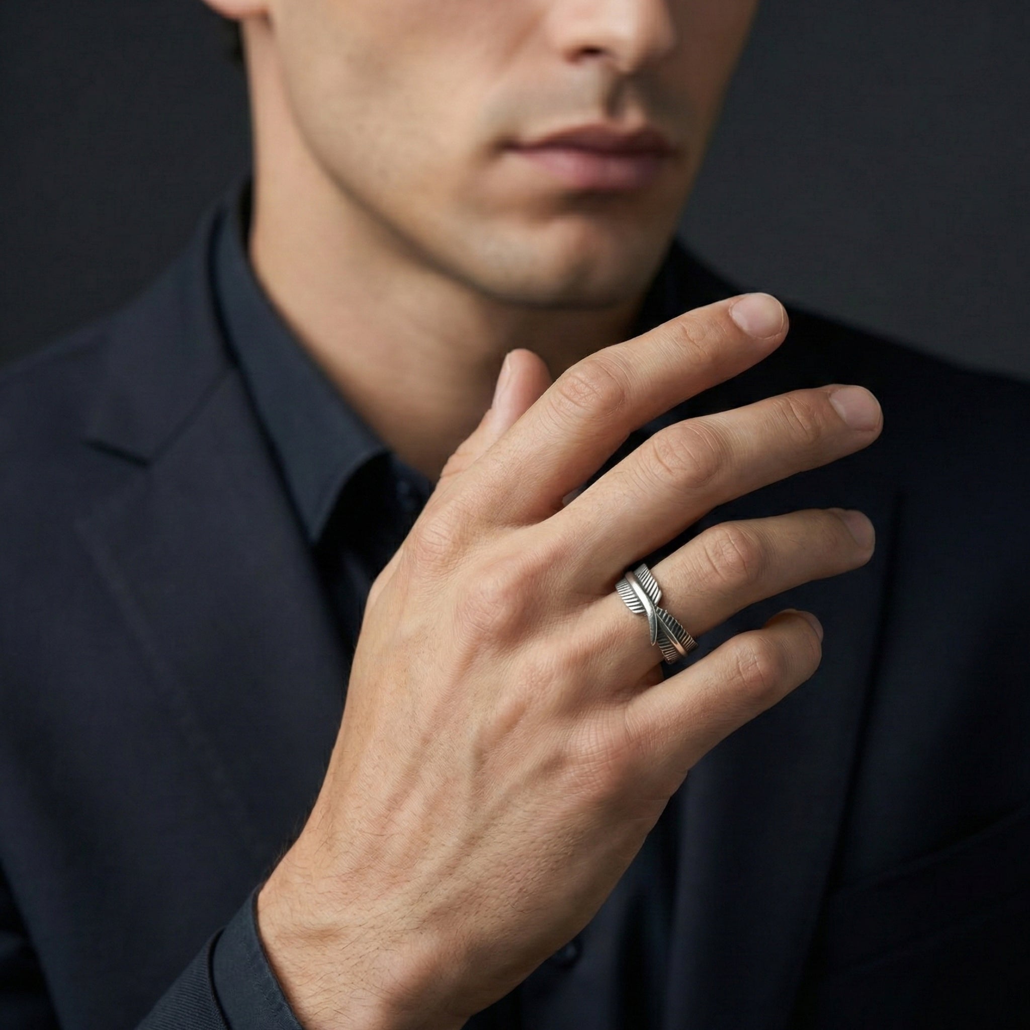 Aerathion Sovereign Plume Band – 925 Sterling Silver