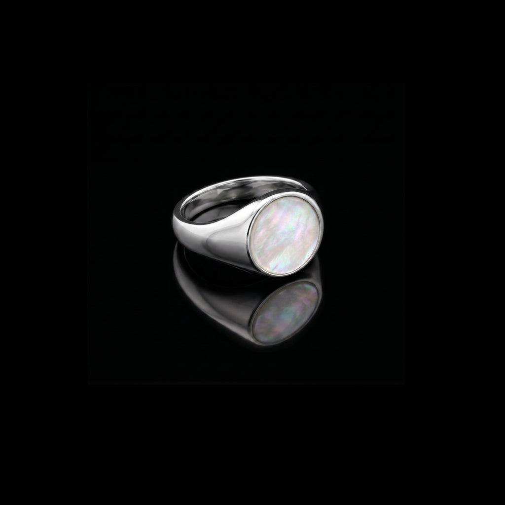 Monarch Mother of Pearl Signet Ring – 925 Sterling Silver