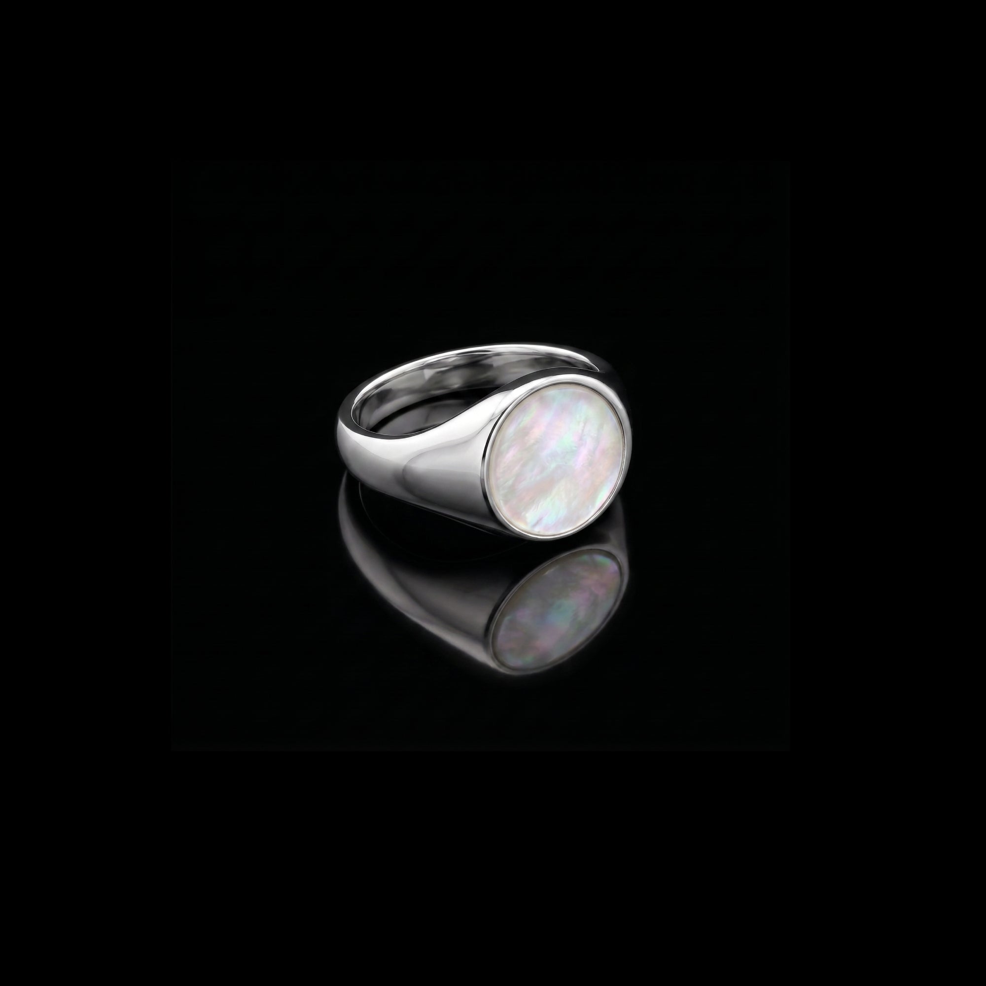 Monarch Mother of Pearl Signet Ring – 925 Sterling Silver