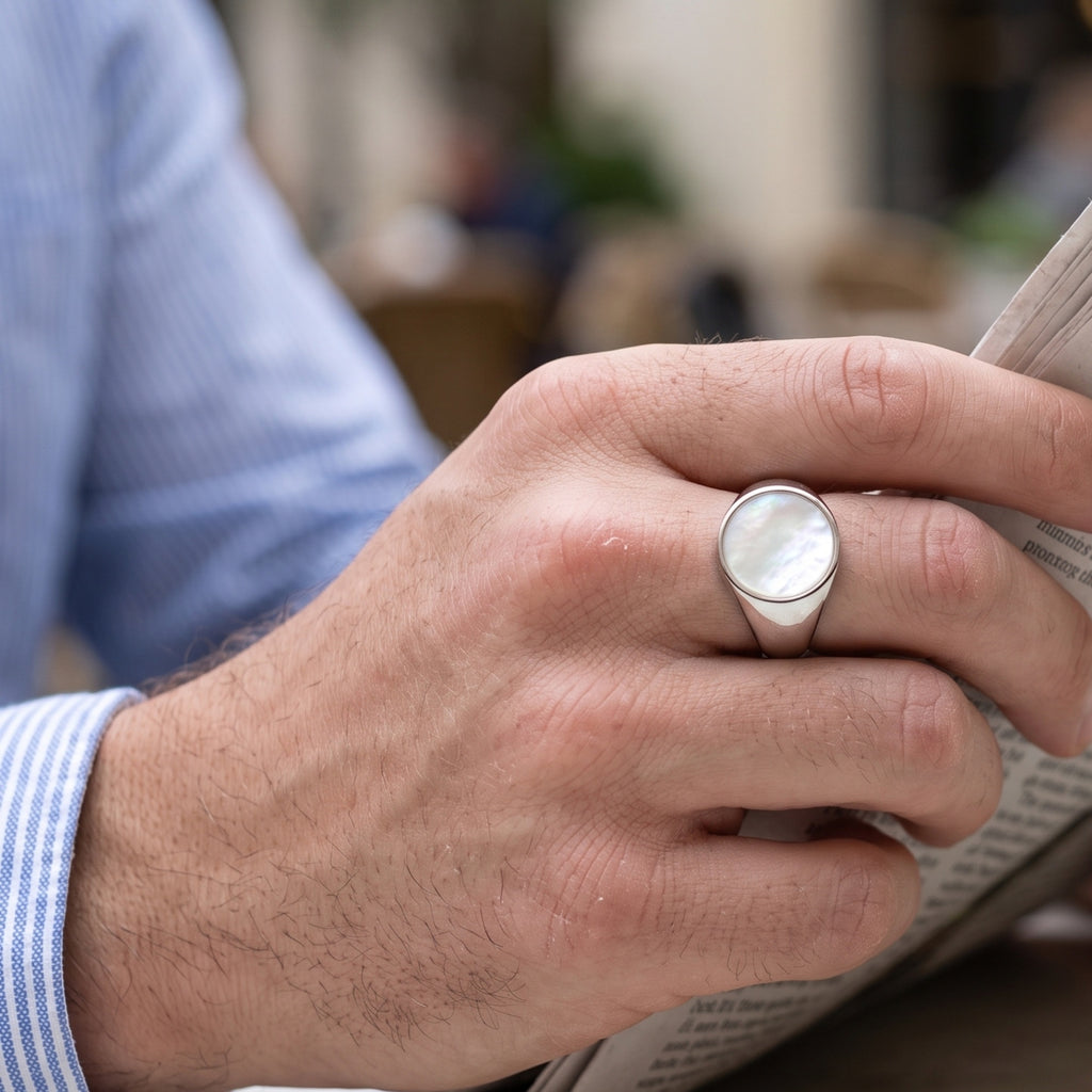 Monarch Mother of Pearl Signet Ring – 925 Sterling Silver