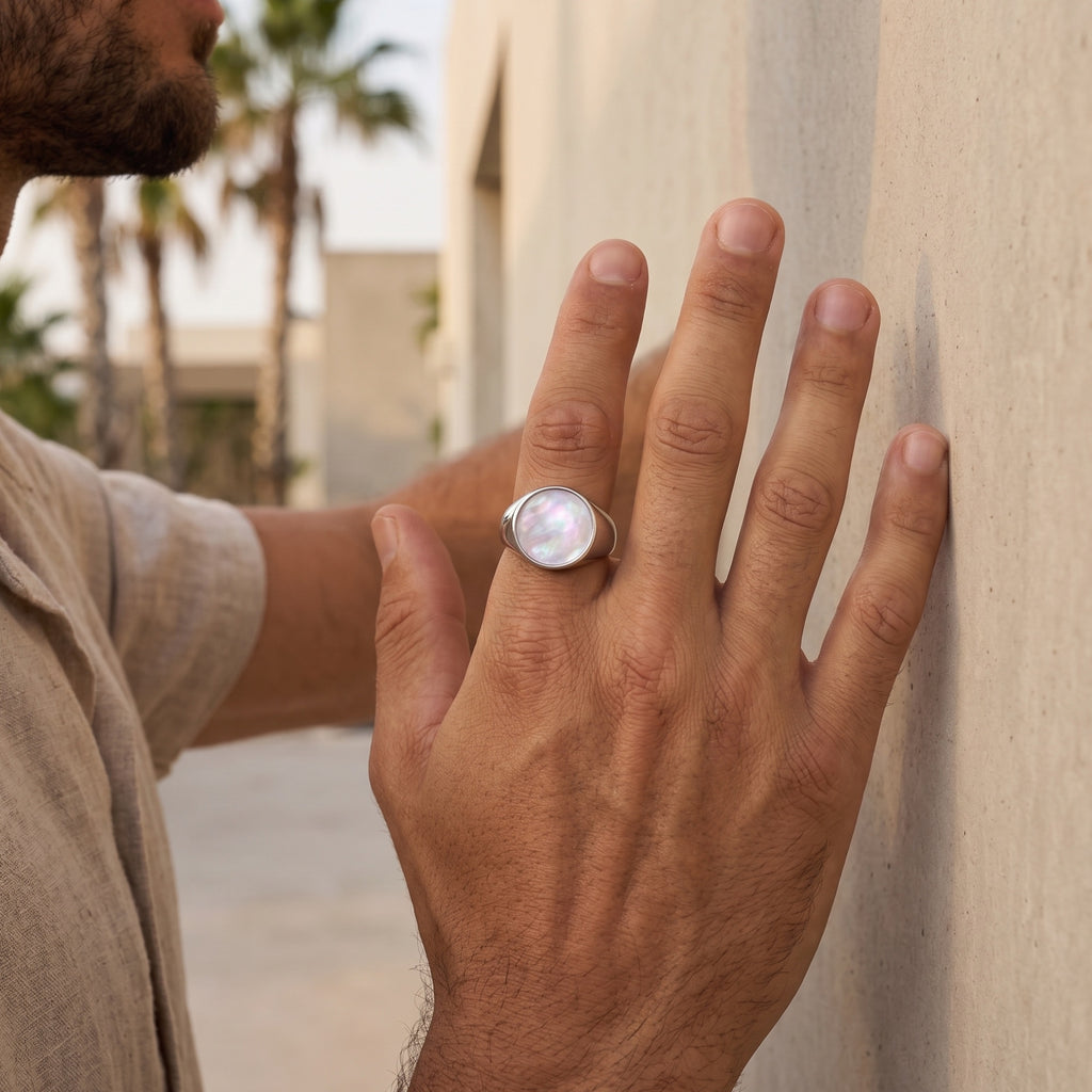 Monarch Mother of Pearl Signet Ring – 925 Sterling Silver