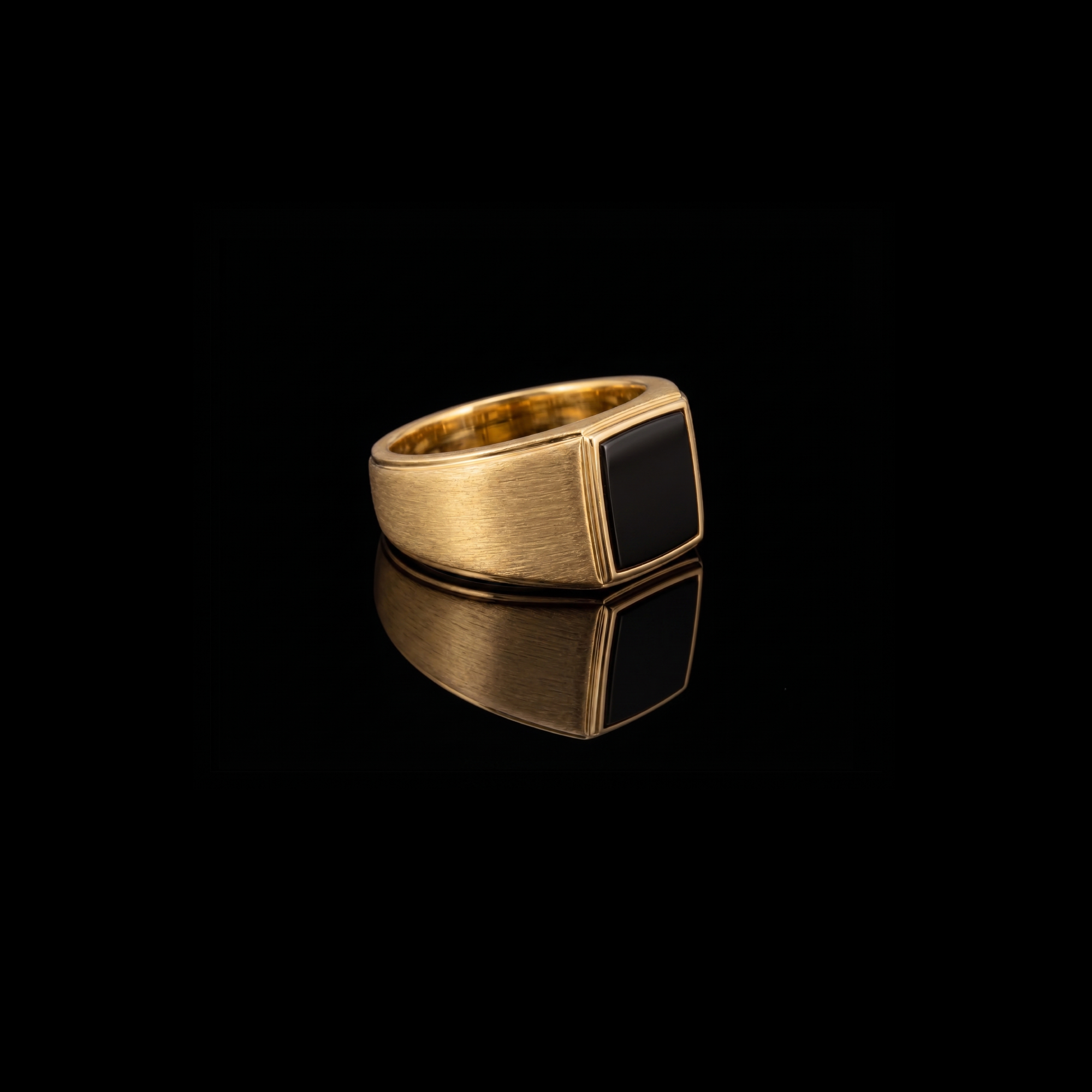 Classic Black Onyx Signet Ring – Gold Vermeil 925 Sterling Silver