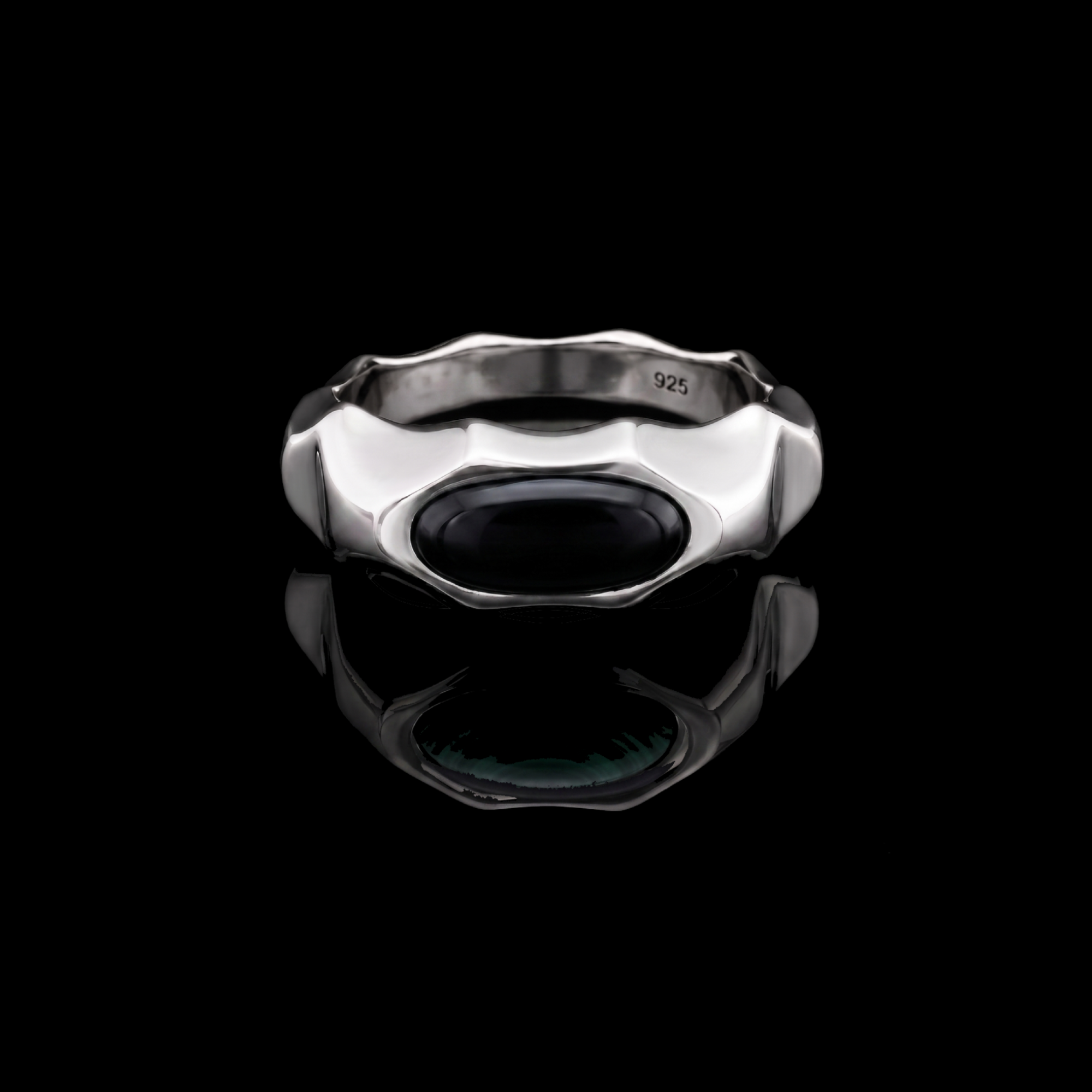 Riven Black Onyx Signet Ring – 925 Sterling Silver