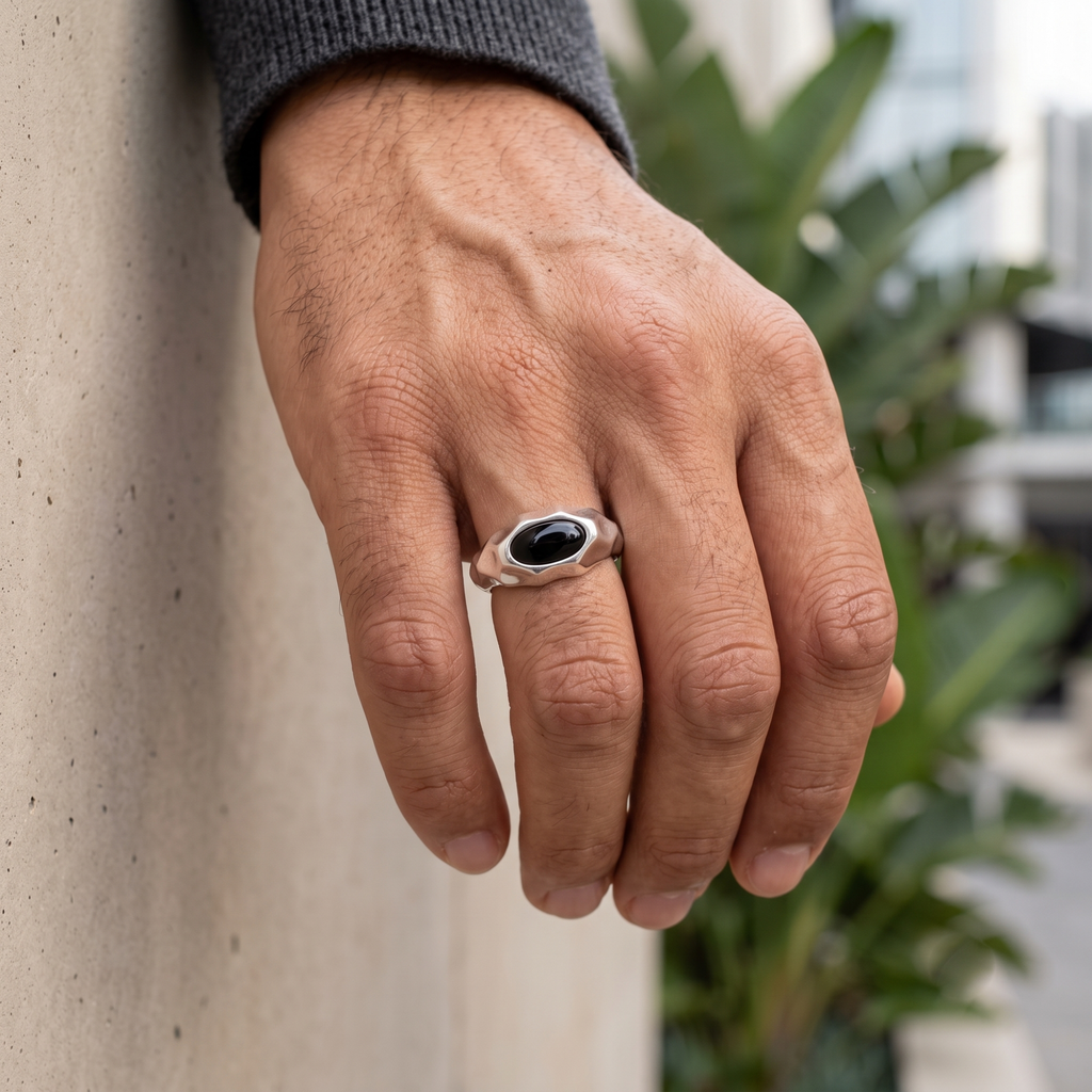 Riven Black Onyx Signet Ring – 925 Sterling Silver