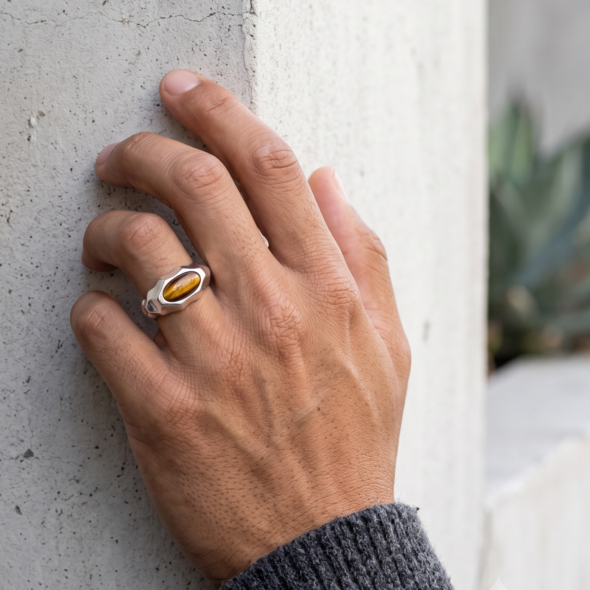Riven Tiger's Eye Signet Ring – 925 Sterling Silver