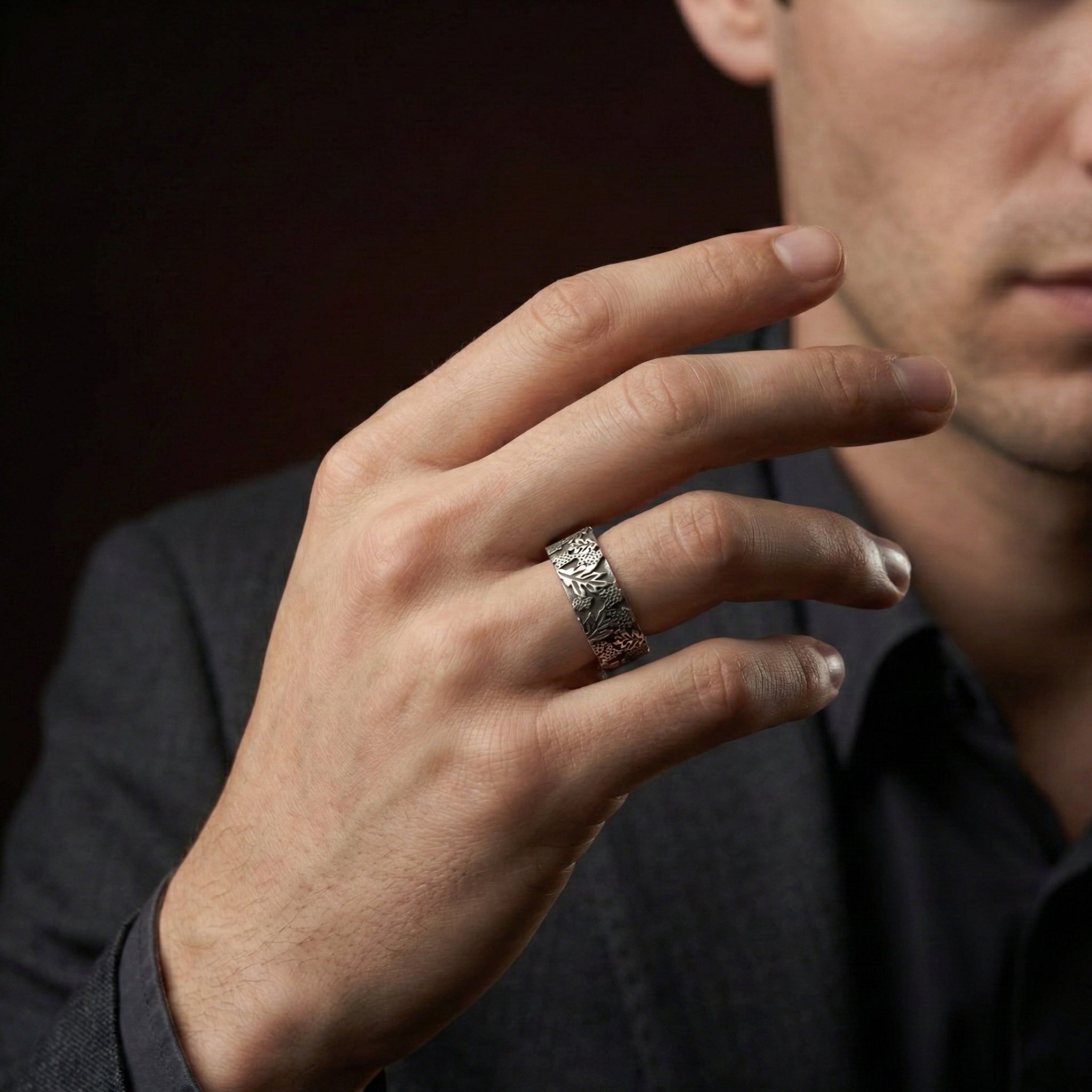 Antique Leaf Texture Band – 925 Sterling Silver