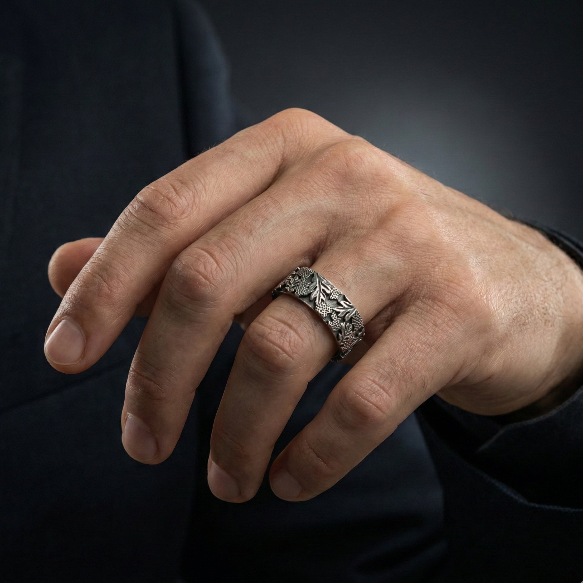 Antique Leaf Texture Band – 925 Sterling Silver