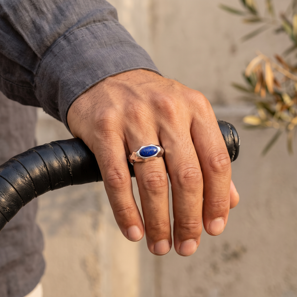 Riven Lapis Lazuli Signet Ring – 925 Sterling Silver