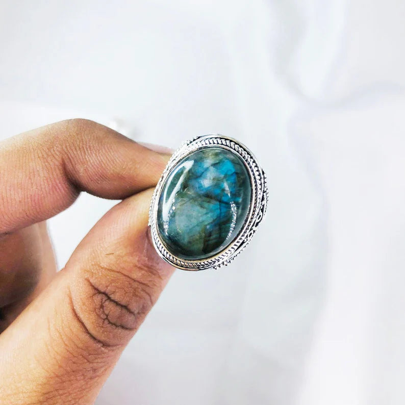 Natural Labradorite Gemstone Ring in 925 Sterling Silver