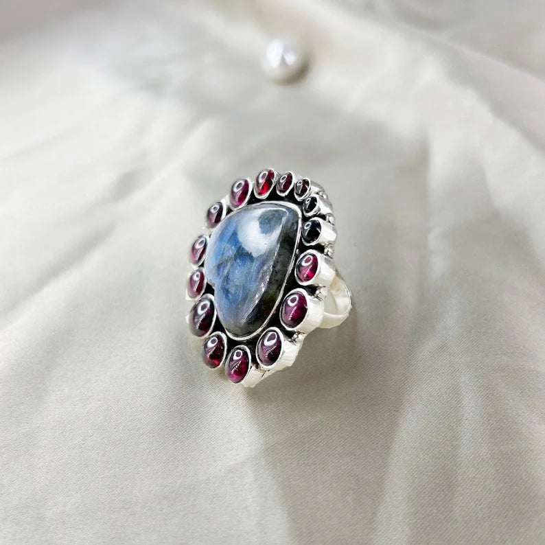 Natural Labradorite and Garnet Gemstone 925 Sterling Silver Heart Shape Women Statement Ring