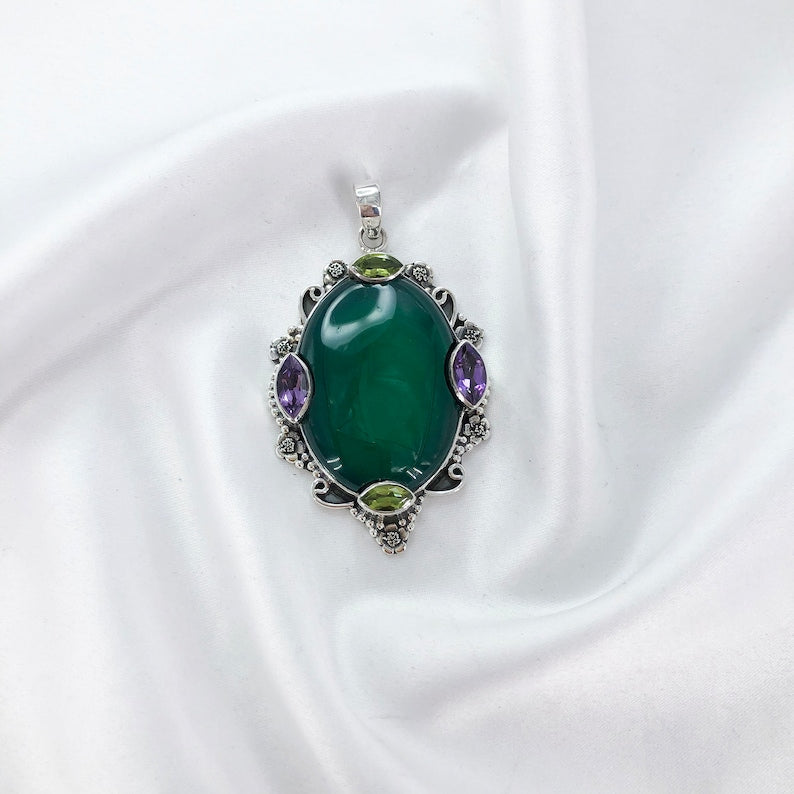 Natural Green Onyx Gemstone 925 Sterling Silver Boho Pendant Gift For Her