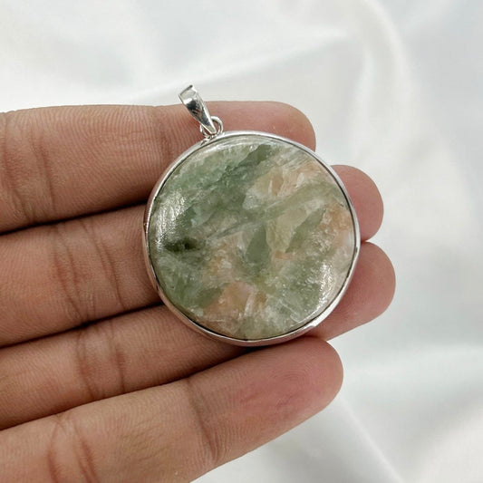 Vintage Style Natural Prehnite Pendant 925 Sterling Silver Pendant