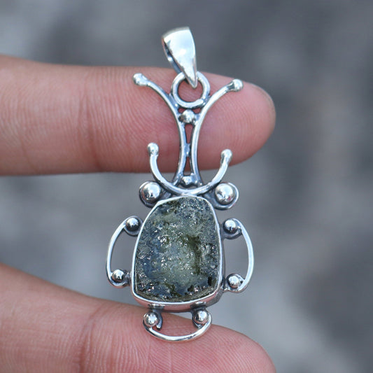 925 Sterling Silver Moldavite Gemstone Pendant Jewelry For Her