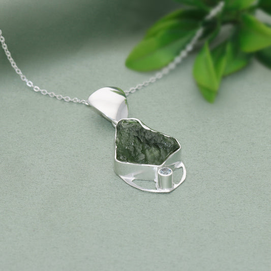 925 Sterling Silver Raw Authentic Moldavite Gemstone Pendant Gift For Her