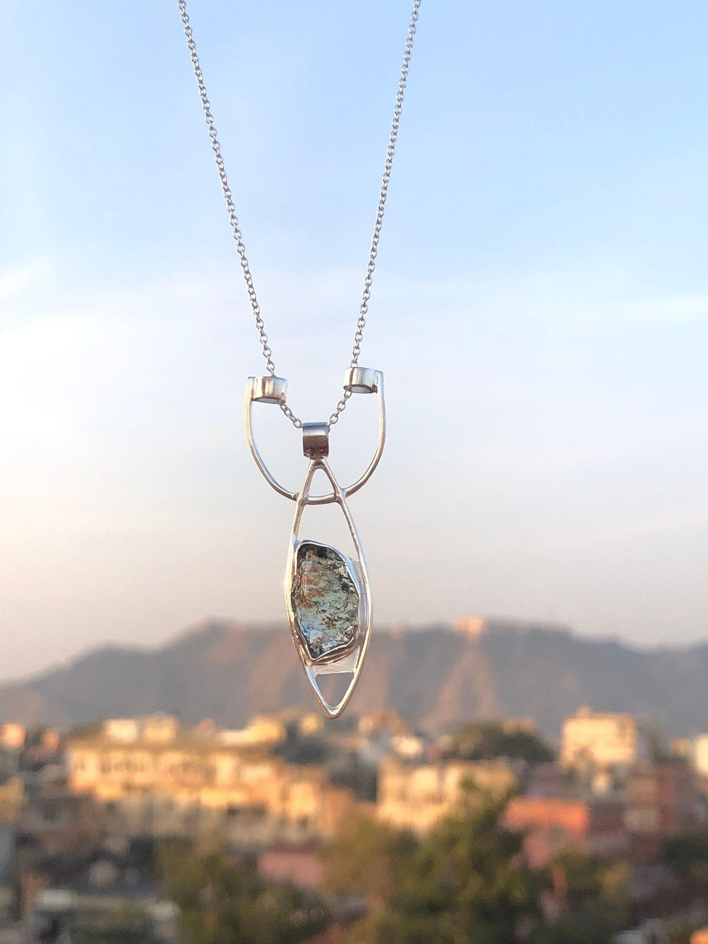 925 Sterling Silver Moldavite Gemstone Unique Design Pendant Necklace